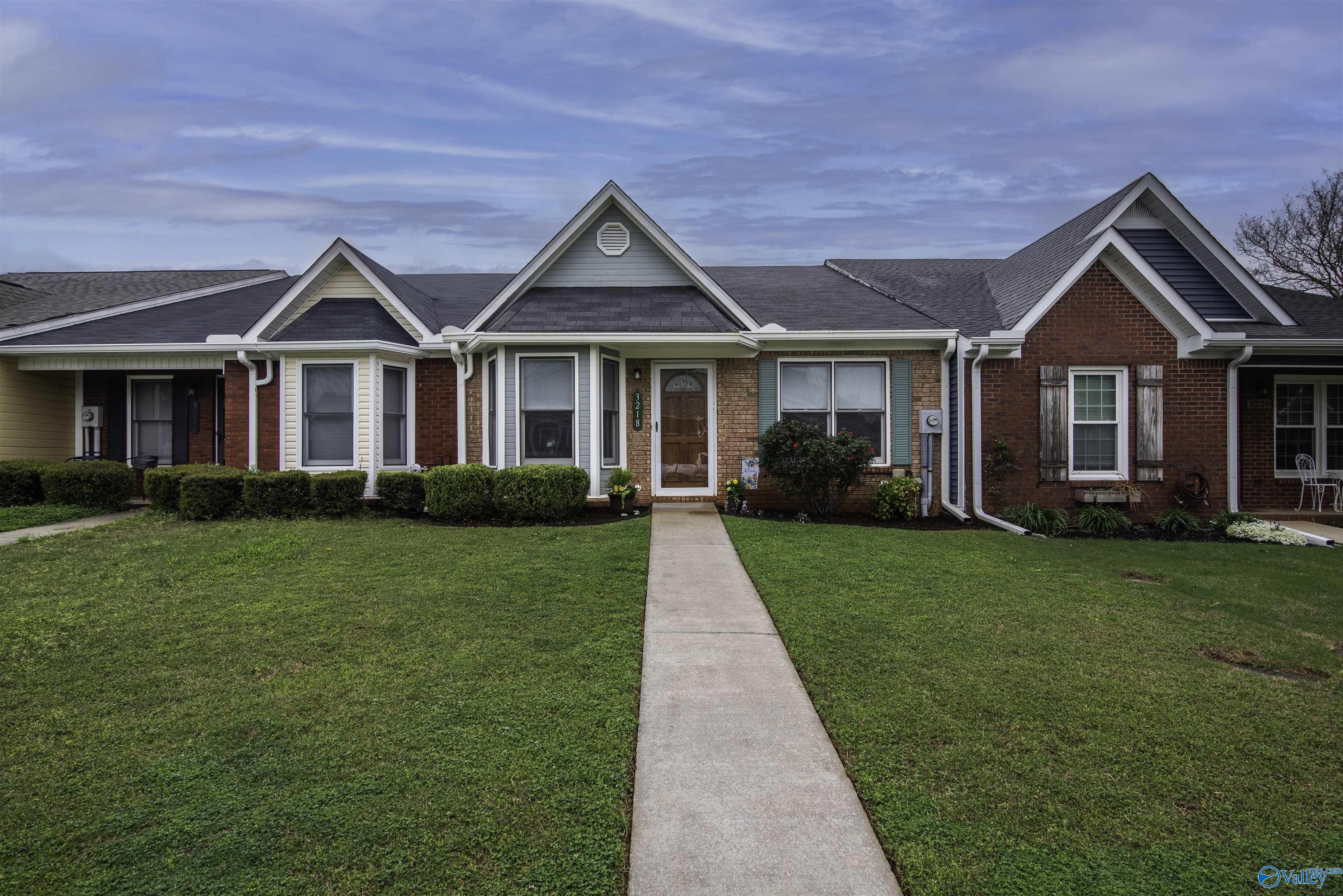 3218 Darlington SW Decatur Dr, Decatur, Alabama image 1