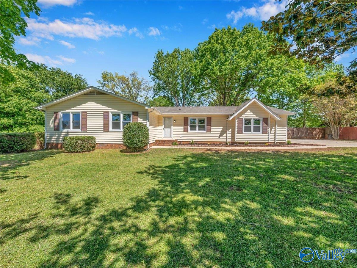 141 Voekel Road, Huntsville, Alabama image 1