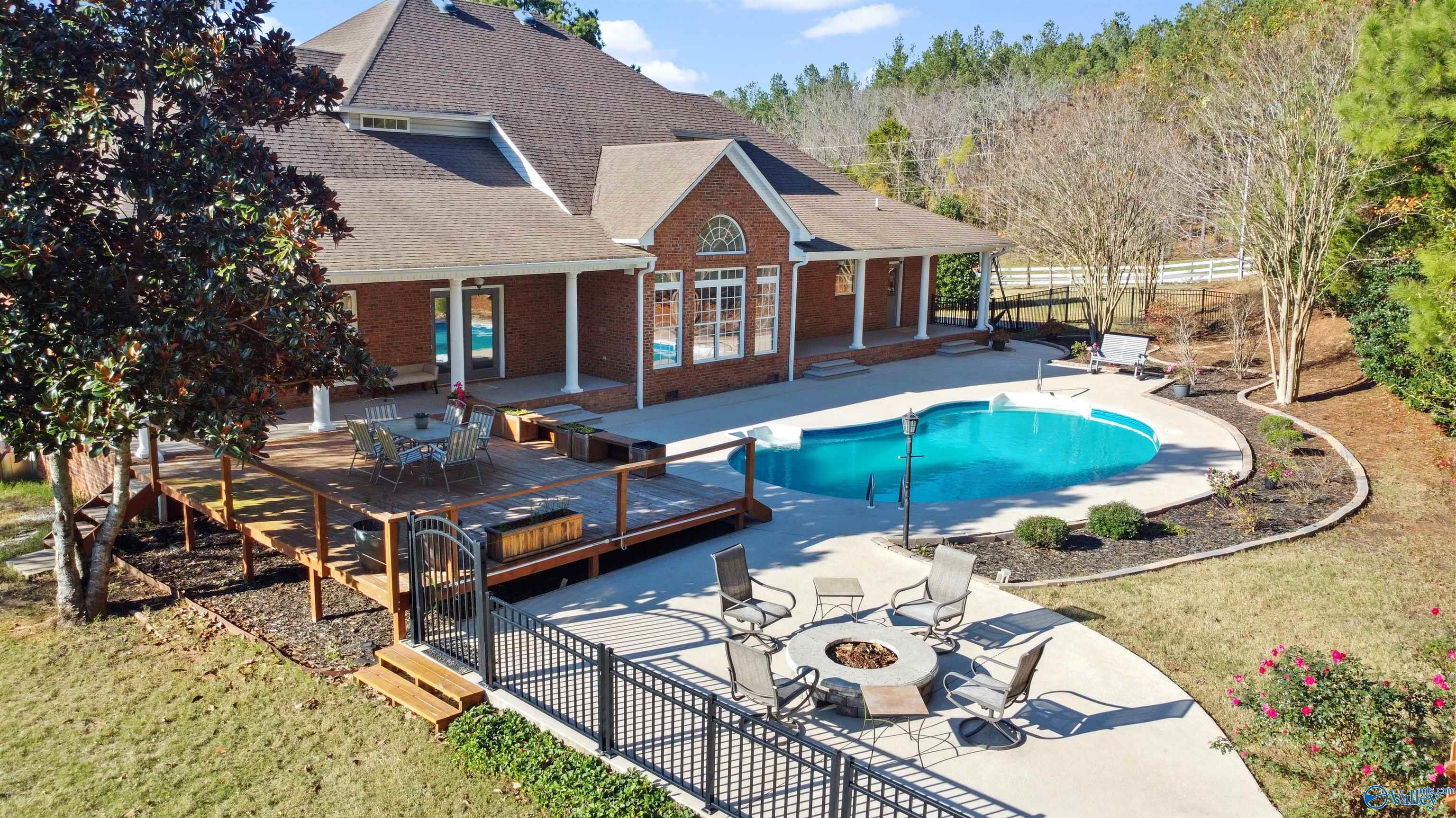 461 Cabbage Patch Road, Laceys Spring, Alabama image 3