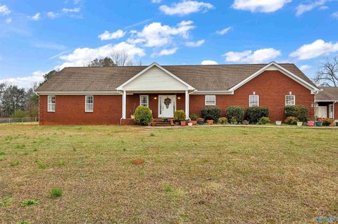 Photo of 1404 County Road 133, Town Creek, AL 35673 (MLS # 21905445)