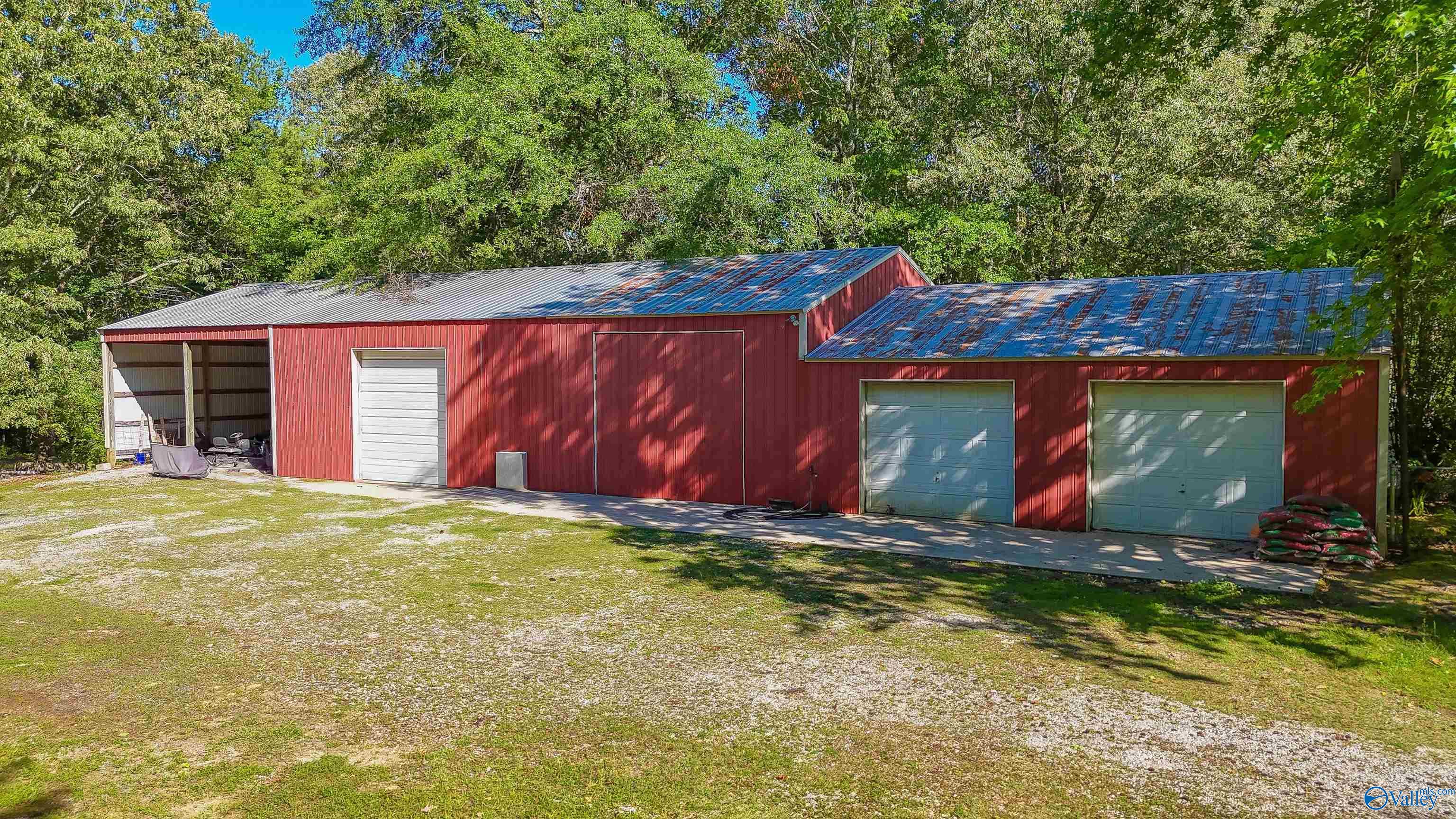 8601 County Road 214, Trinity, Alabama image 8