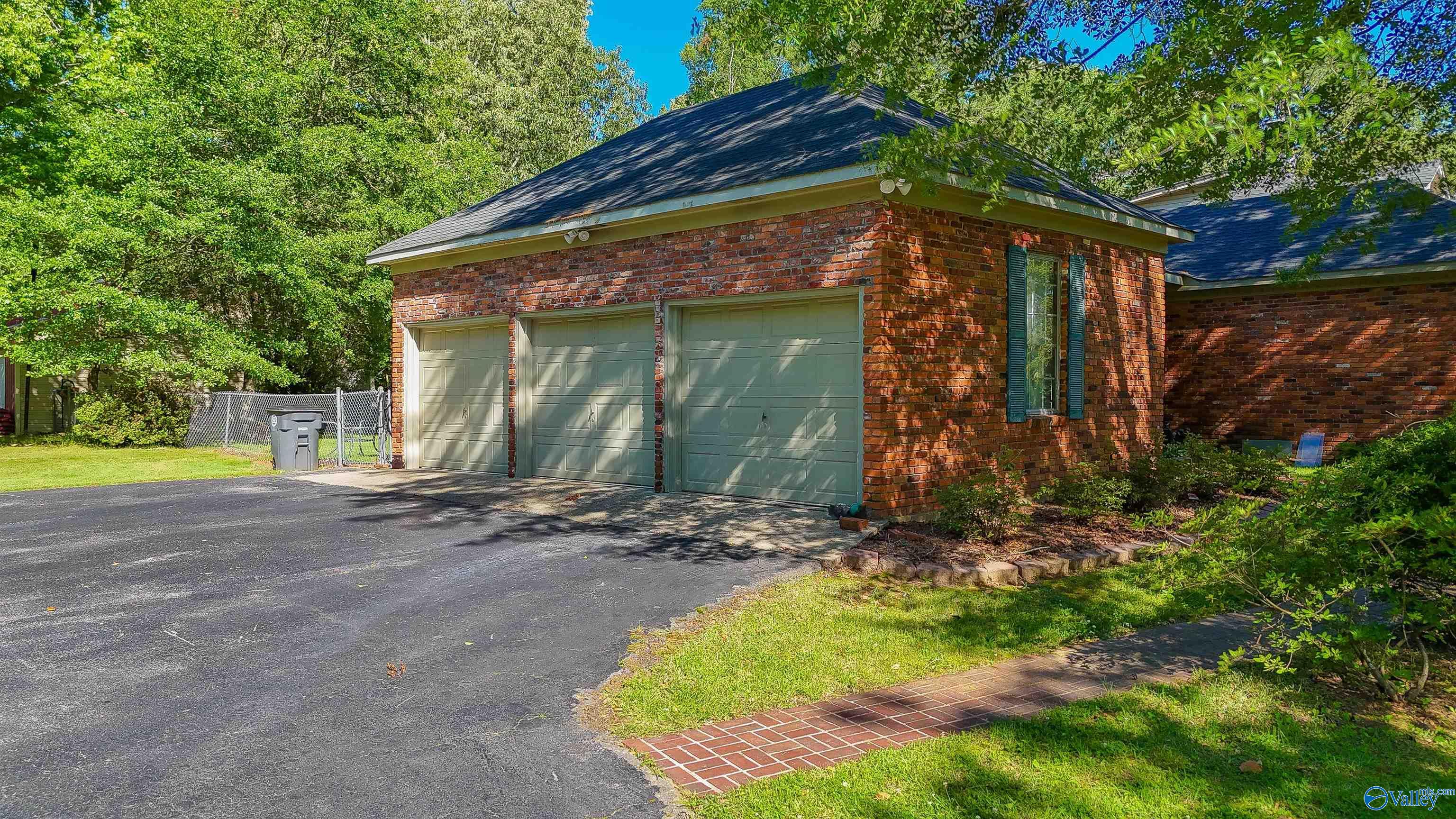 8601 County Road 214, Trinity, Alabama image 7