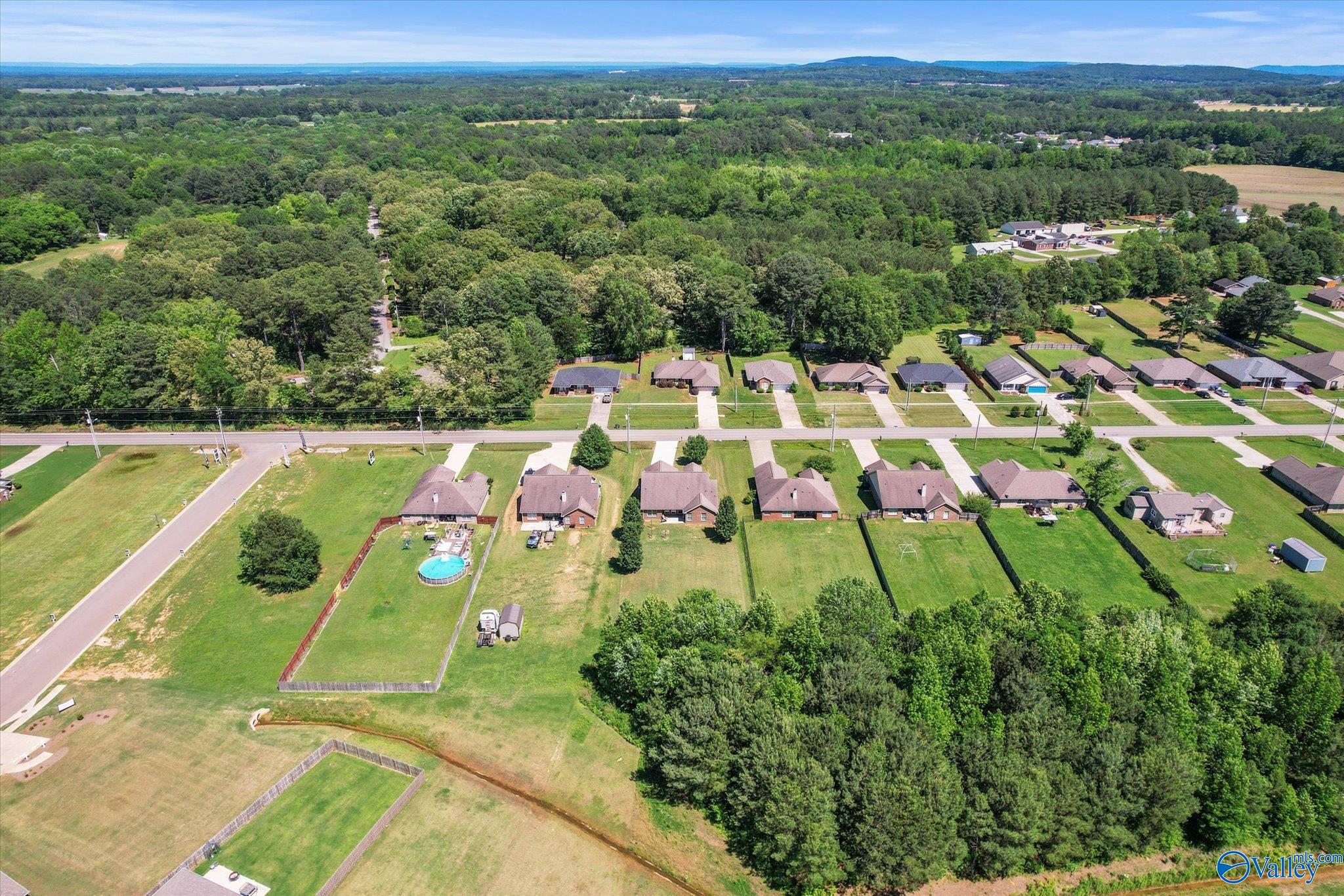 5052 Old Railroad Bed Road, Harvest, Alabama image 31
