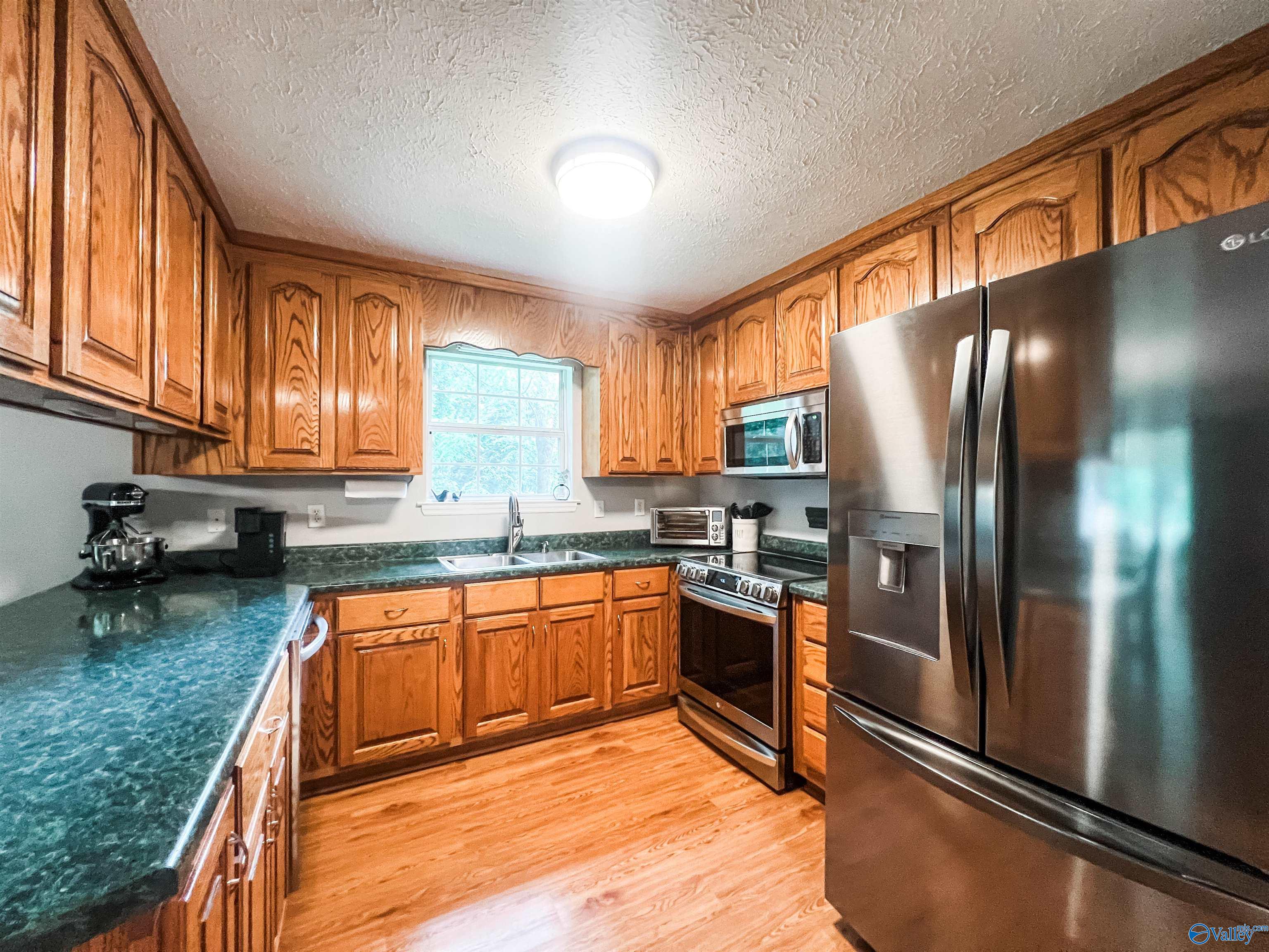 194 Hood Road, Rainbow City, Alabama image 5