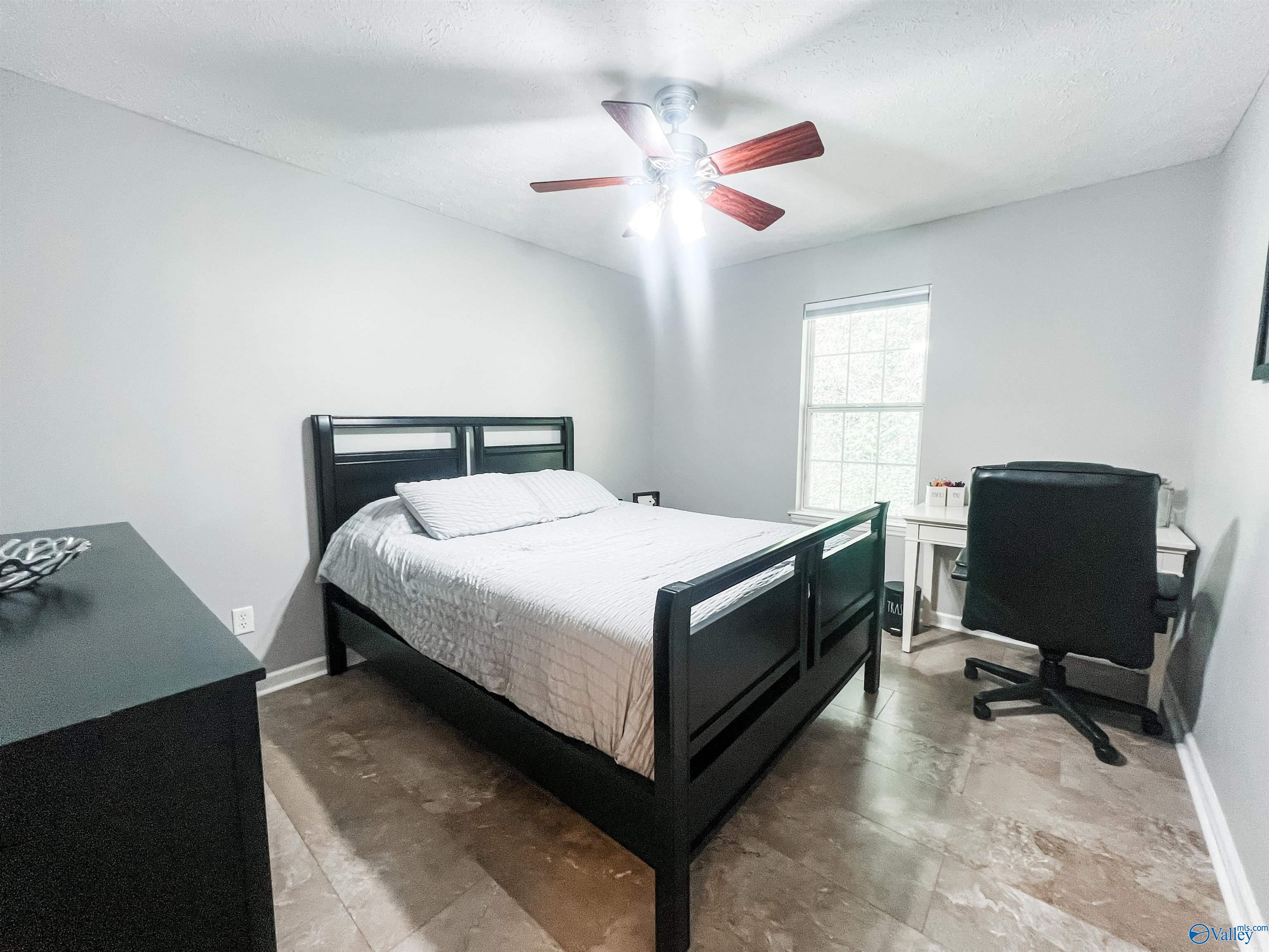 194 Hood Road, Rainbow City, Alabama image 12