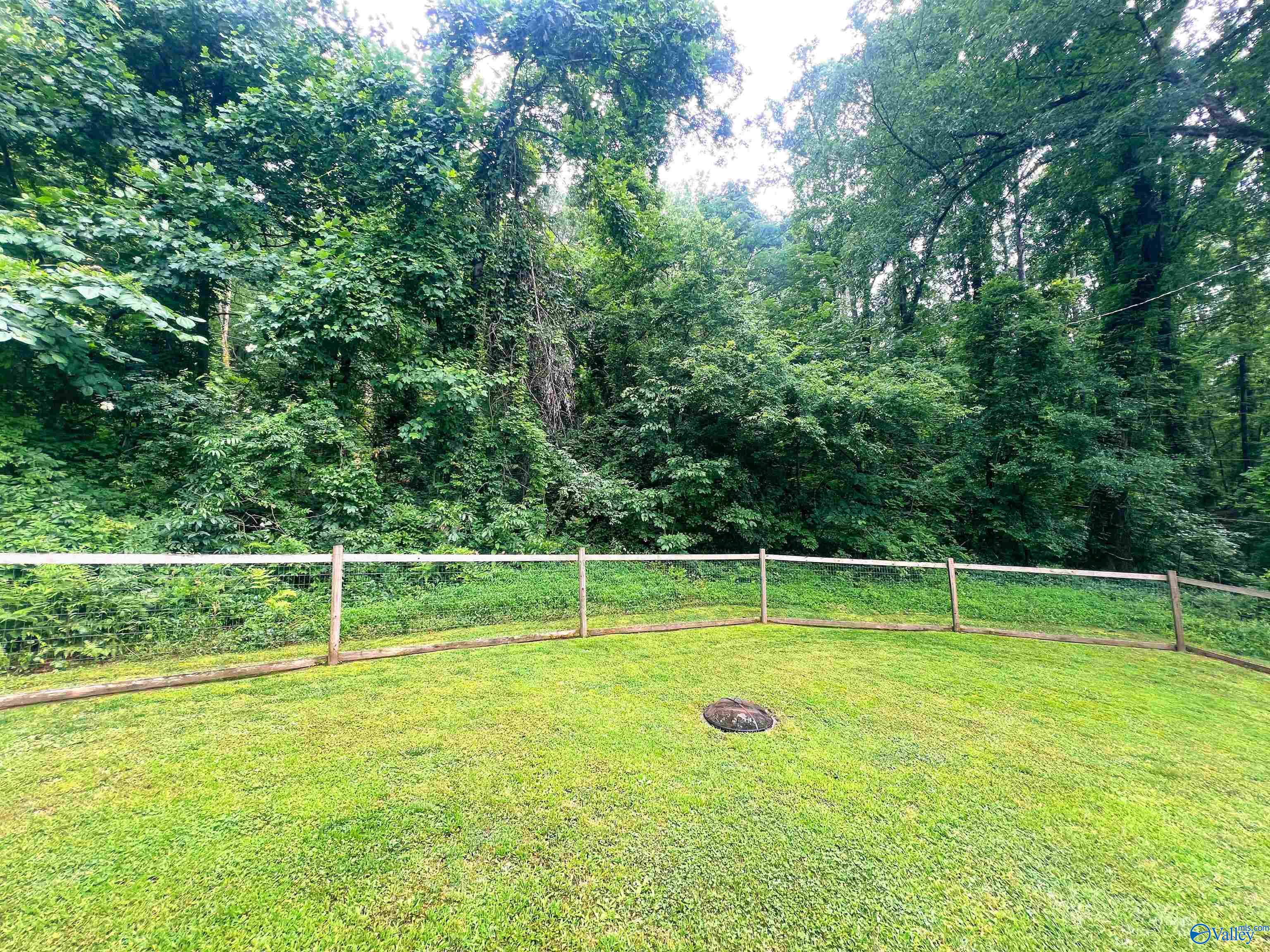 194 Hood Road, Rainbow City, Alabama image 18
