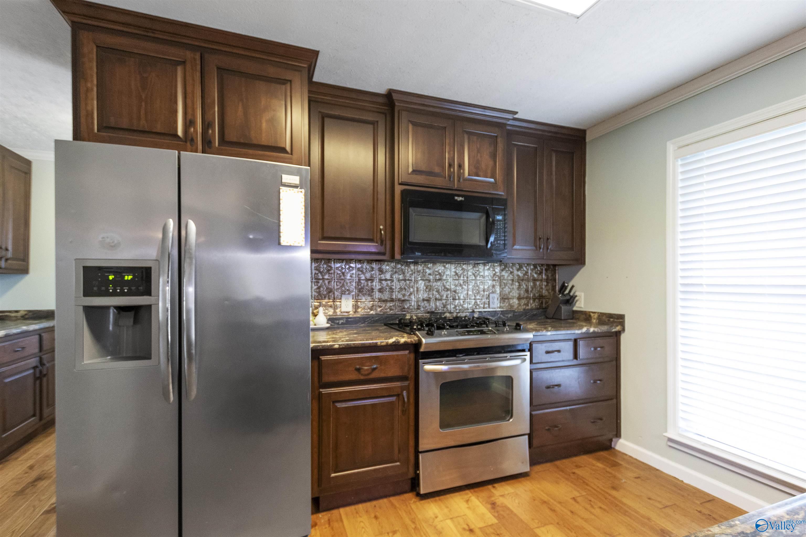 111 Meadowood Lane, Albertville, Alabama image 14