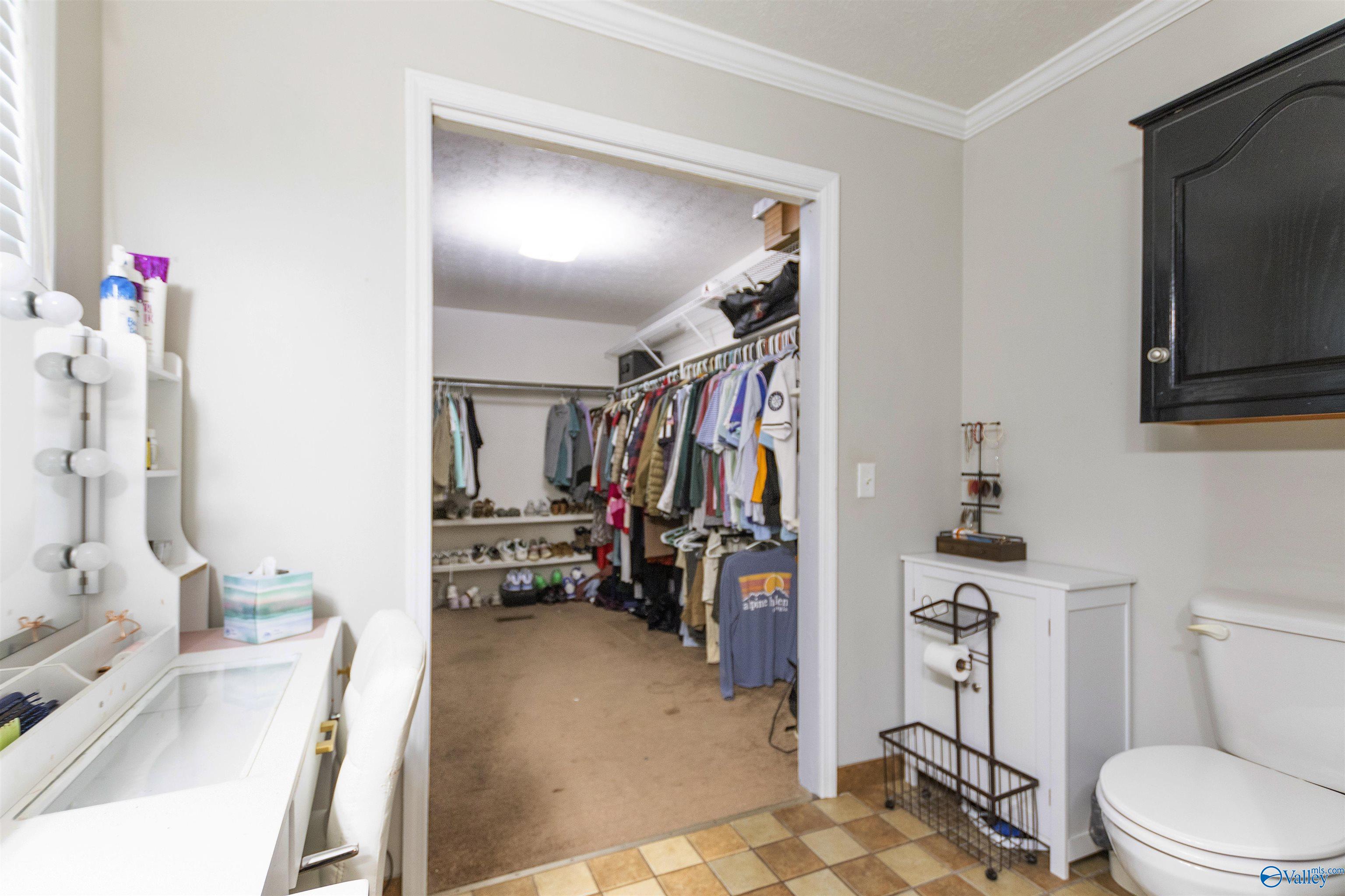 111 Meadowood Lane, Albertville, Alabama image 23