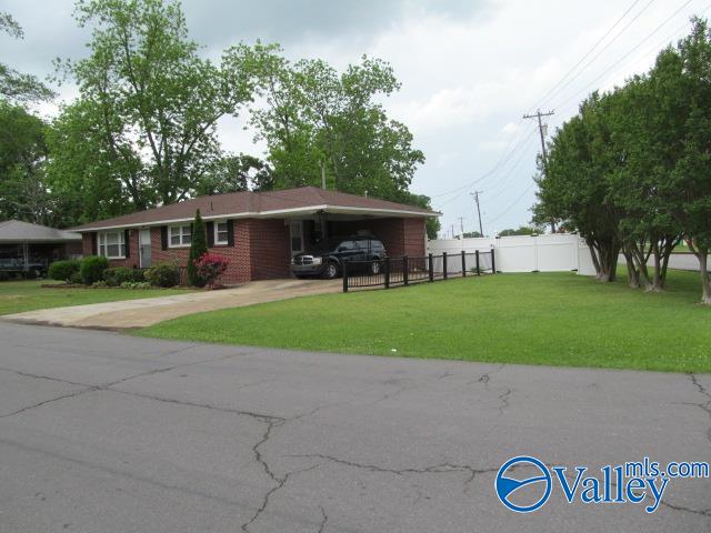 614 Barnes Street, Albertville, Alabama image 2