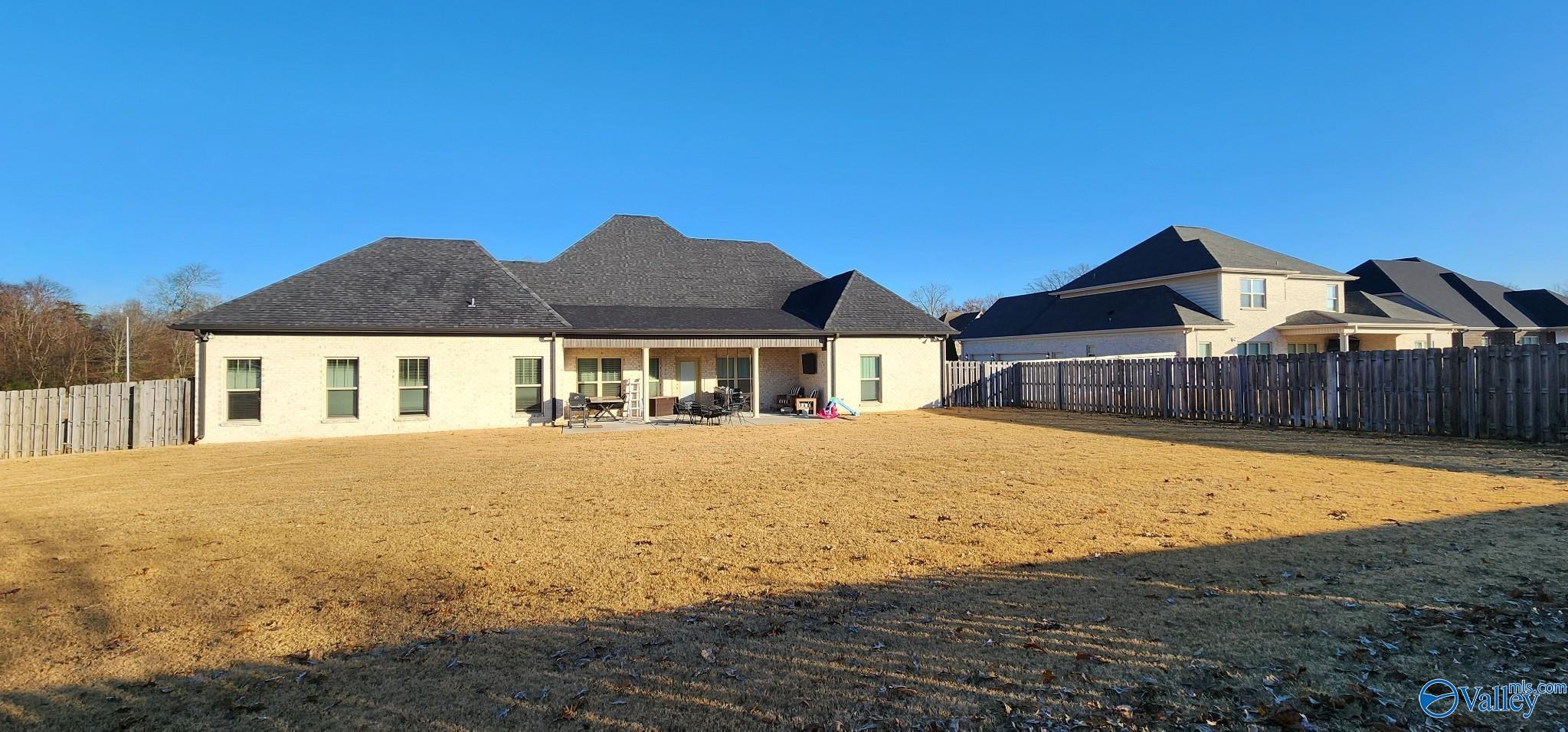 372 Spencer Lakes Drive, Meridianville, Alabama image 4
