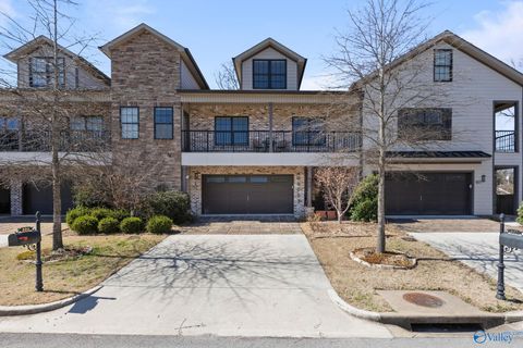 Photo of 505 Dement Street NE, Huntsville, AL 35801 (MLS # 21911429)