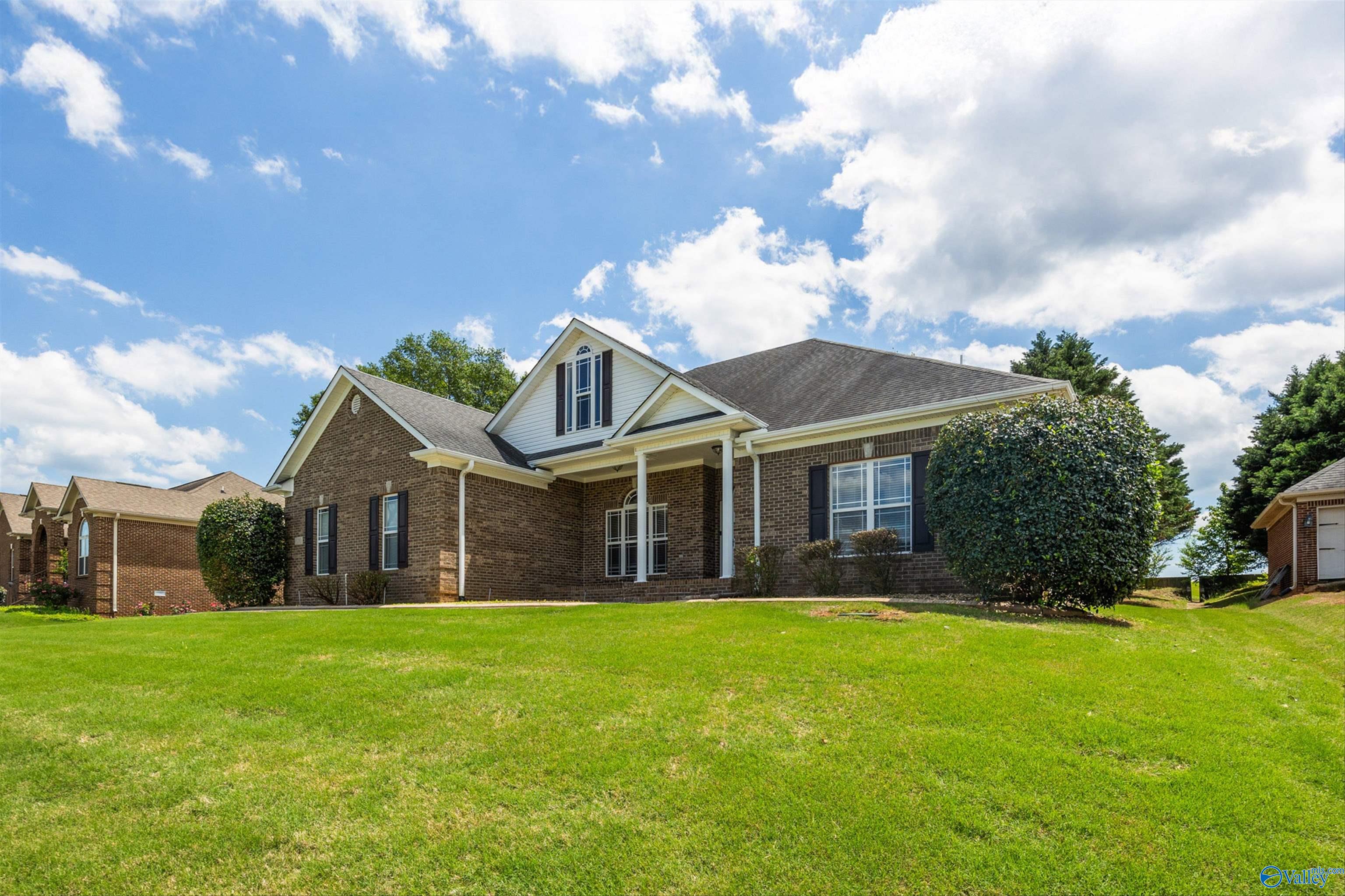 110 Rick Turner Dr, Huntsville, Alabama image 2