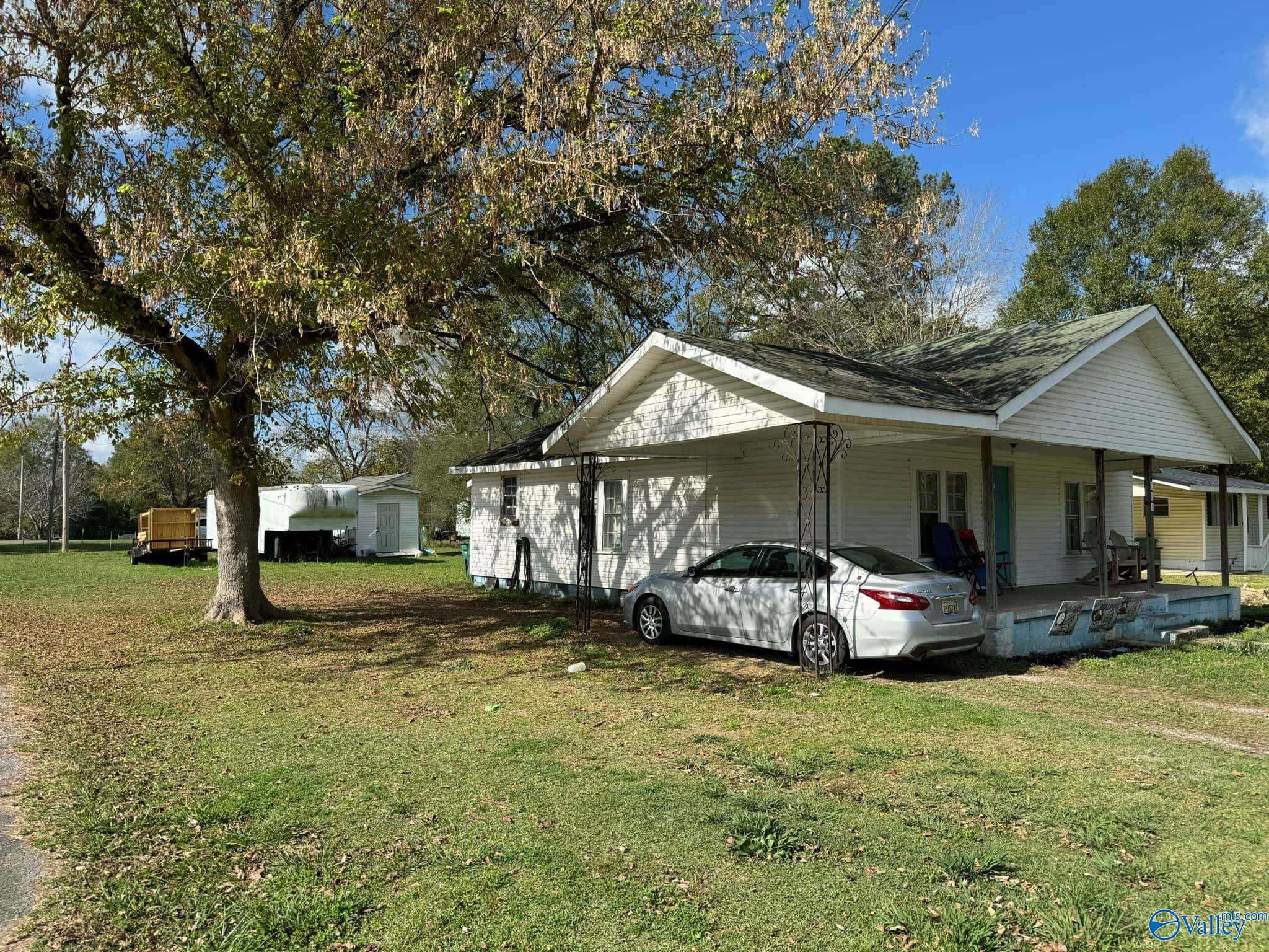 201 Ohio Avenue, Hanceville, Alabama image 2