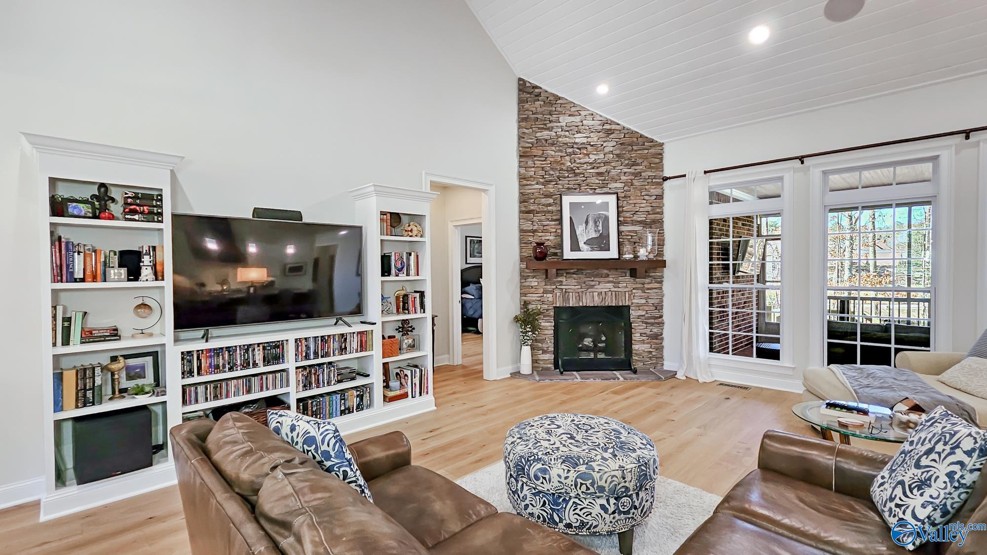 41 Verdant Circle SE