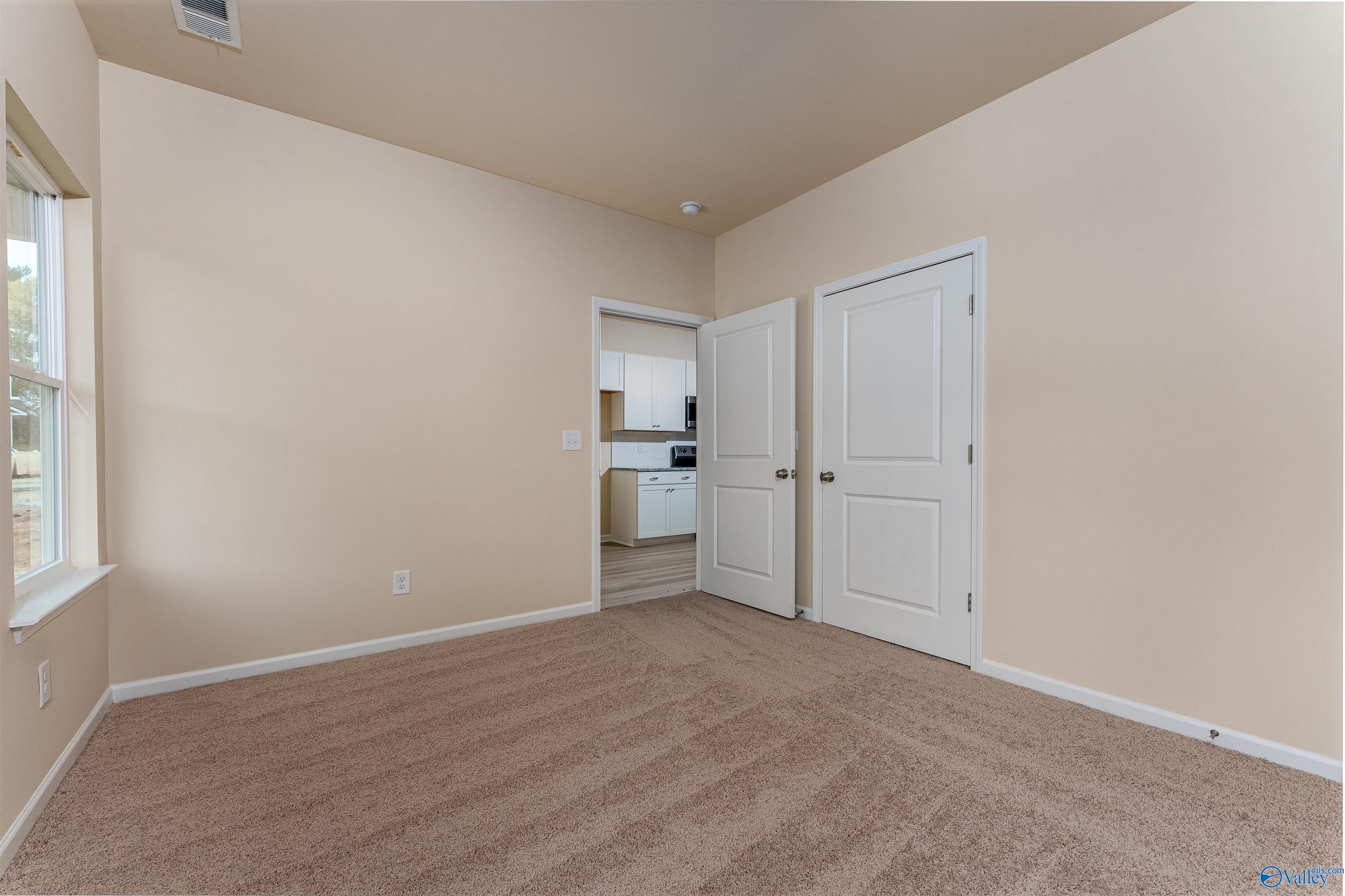 126 Tanger Glen Trail, Harvest, Alabama image 13
