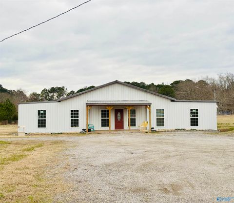 Photo of 1423 Marguerite Avenue, Gadsden, AL 35903 (MLS # 21910792)