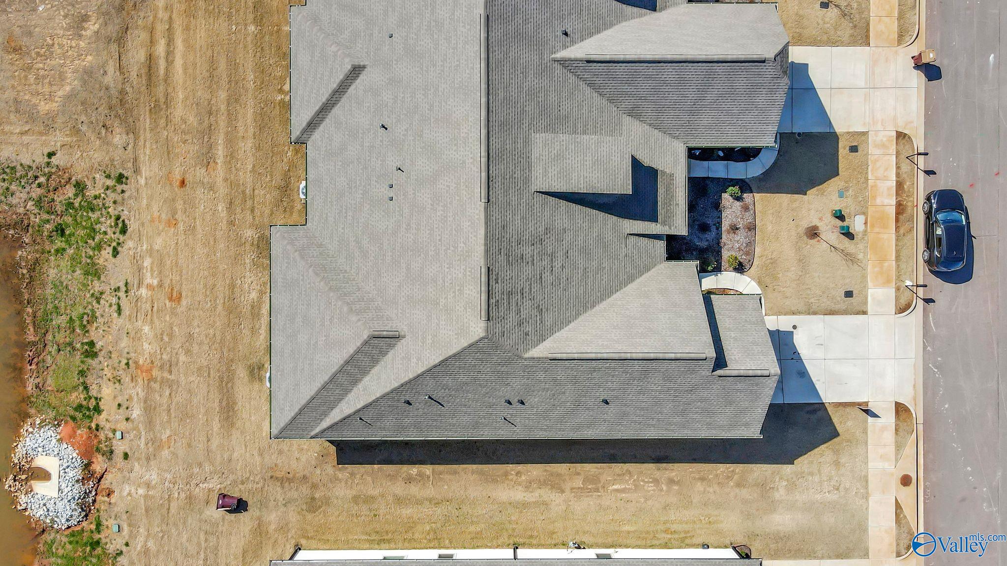 12431 Whitcomb Circle, Athens, Alabama image 8