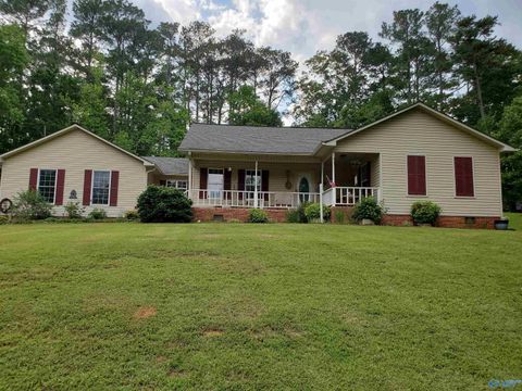 1151 Campground Circle Scottsboro AL 35769