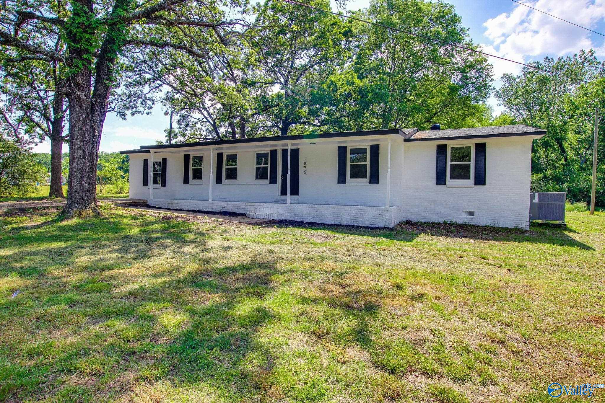 1895 County Road 127, Town Creek, Alabama image 1