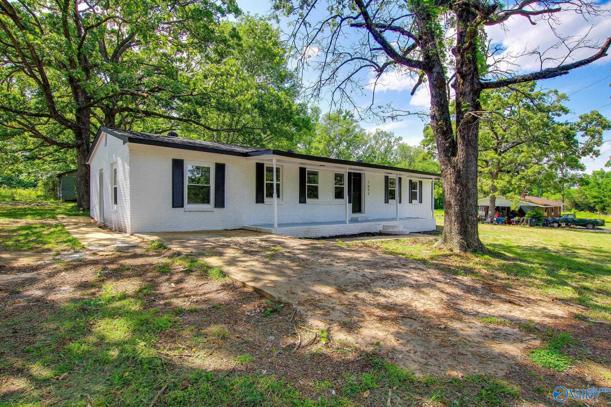 1895 County Road 127, Town Creek, Alabama image 2
