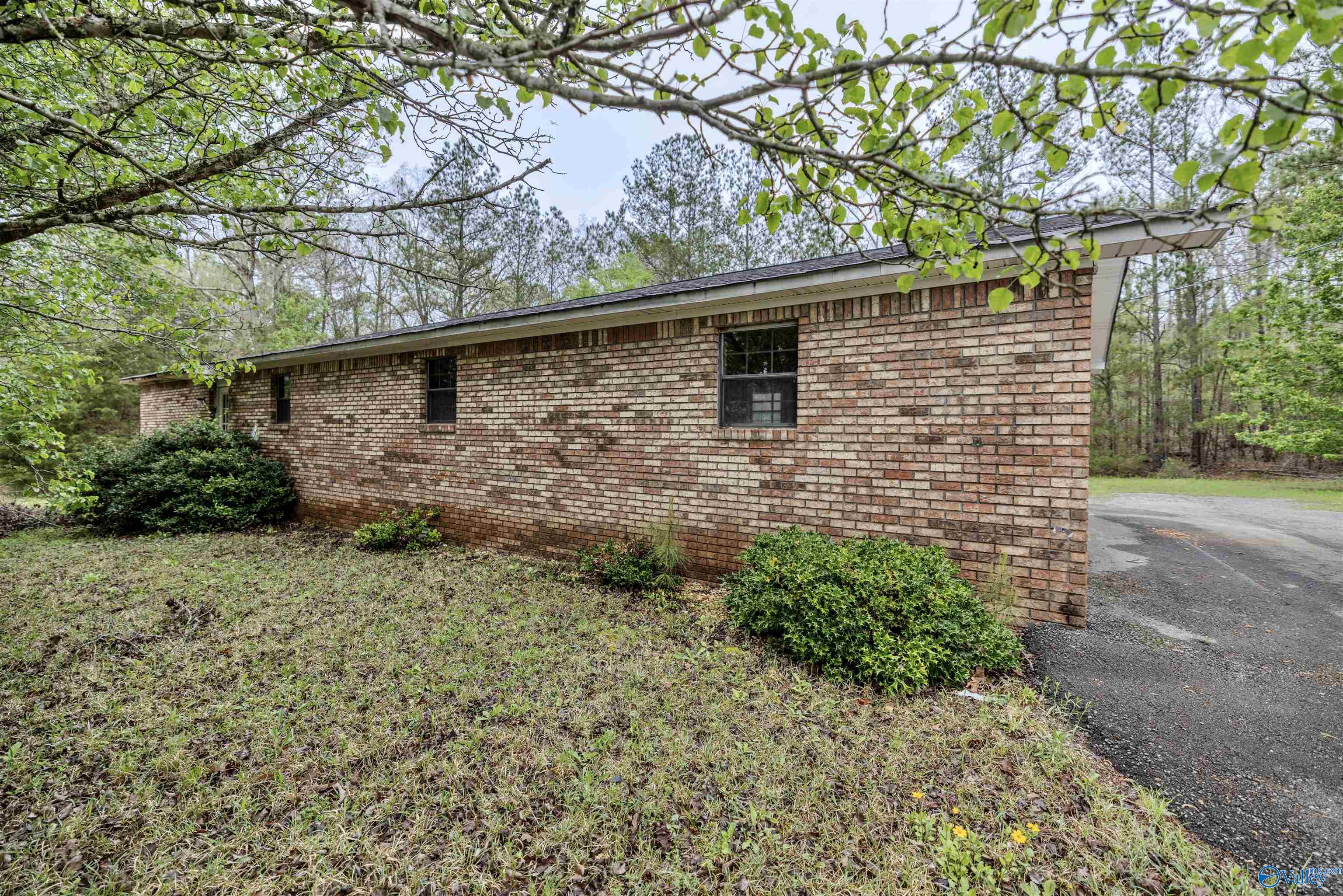 2364 County Highway 35, Hamilton, Alabama image 1
