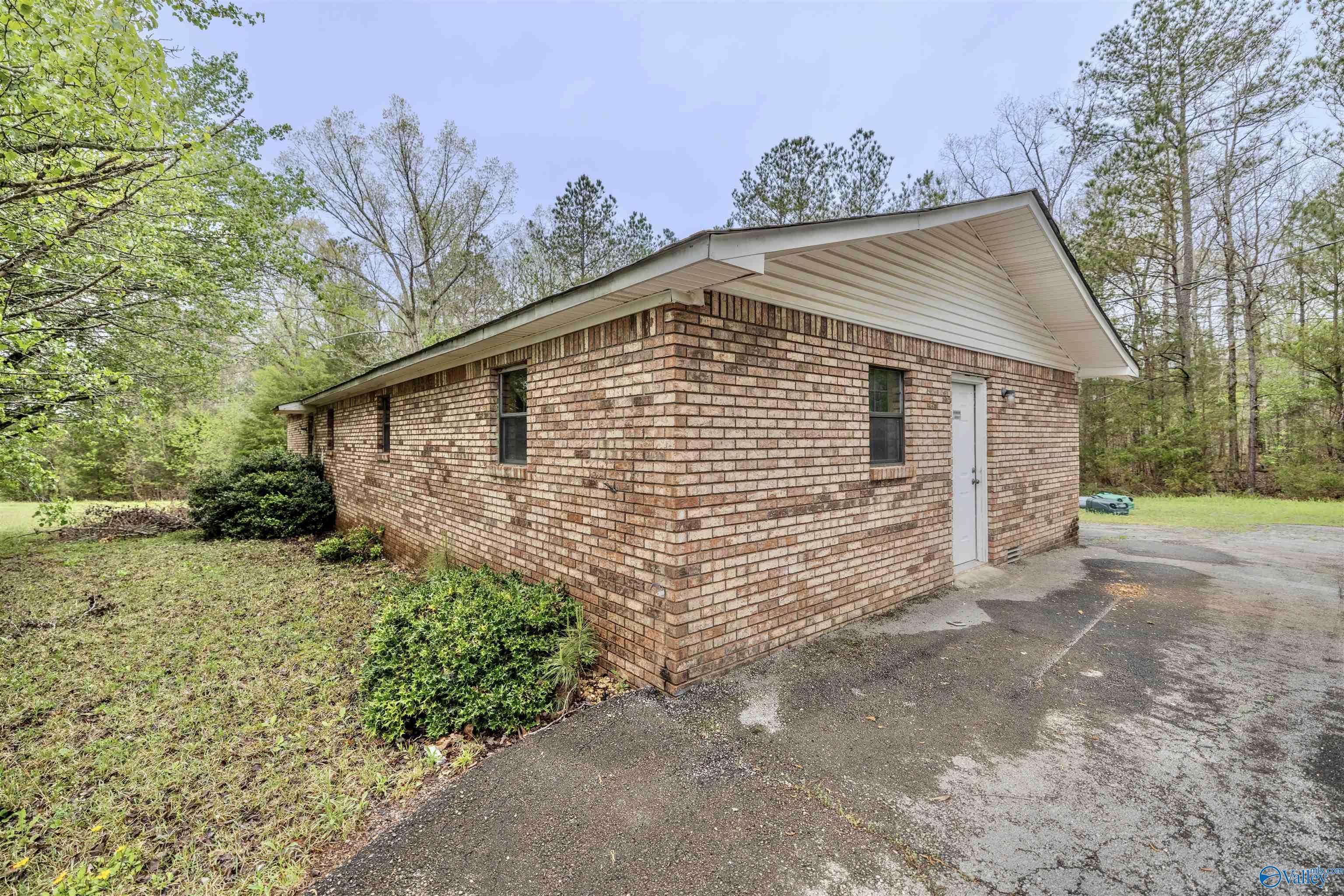 2364 County Highway 35, Hamilton, Alabama image 2