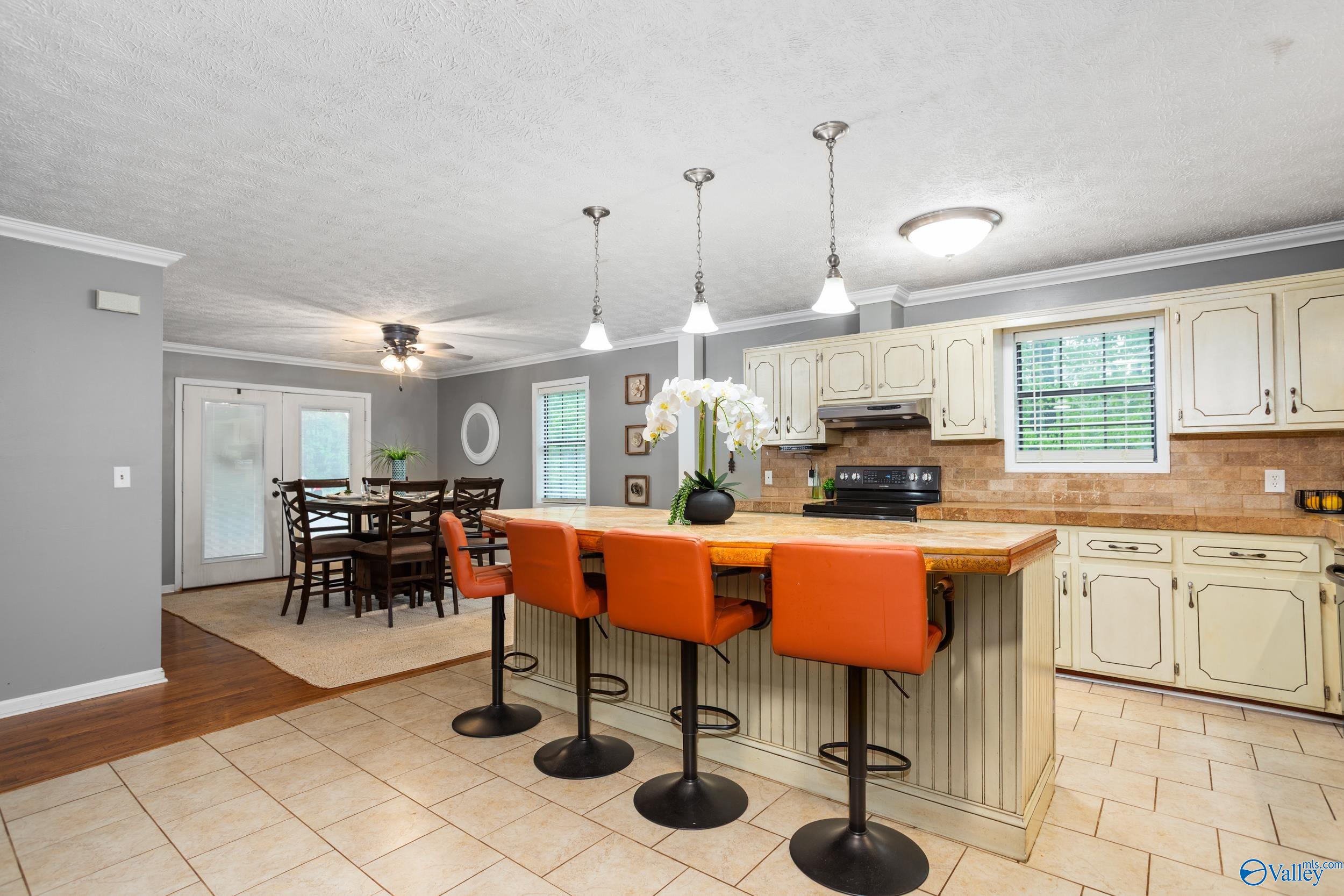 3546 Little Wills Valley Road, Attalla, Alabama image 9