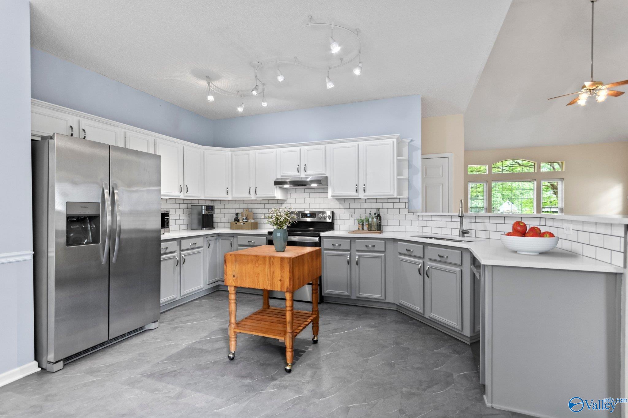 161 Dartmouth Drive, Madison, Alabama image 11