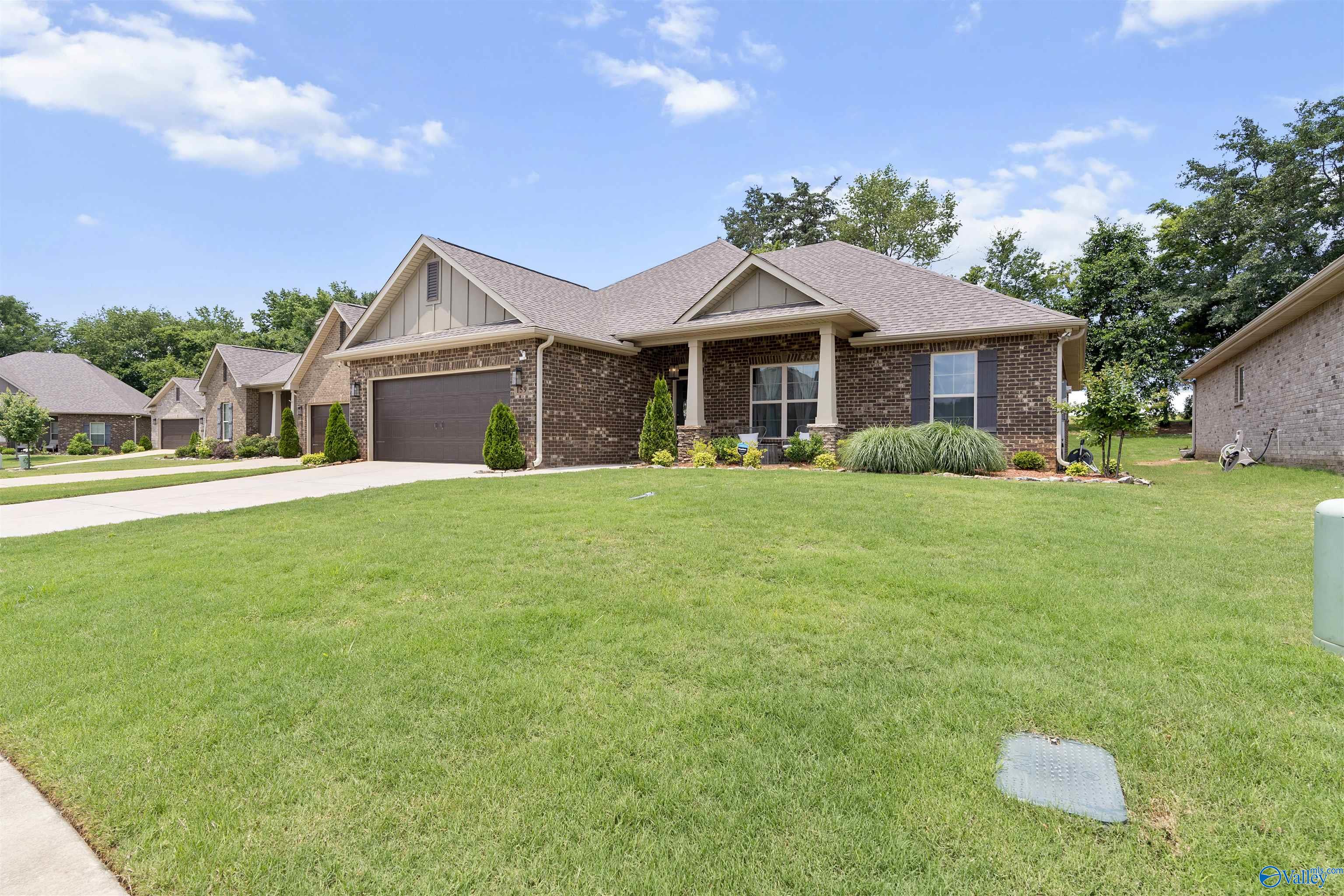 159 Creek Ridge Drive, Meridianville, Alabama image 2