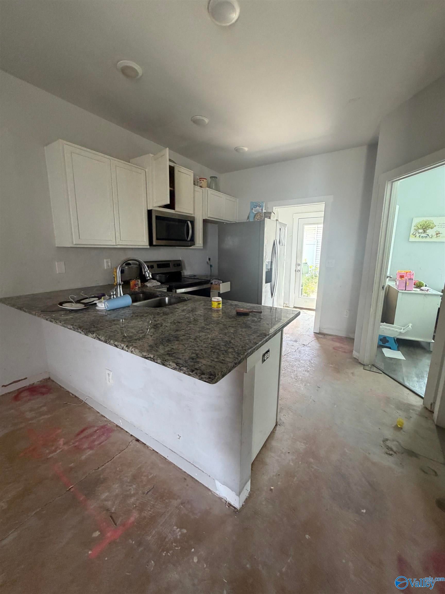 407 Falls Pointe