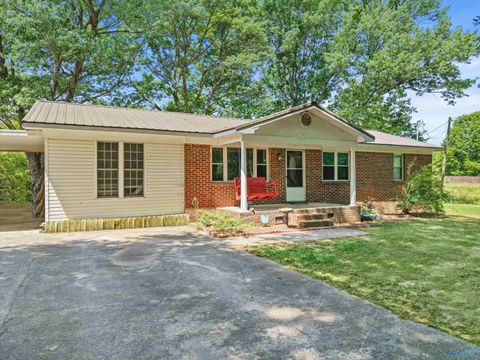 Homes For Sale - 2201 Leeth Gap Cutoff Road<br/> Boaz, AL 35956