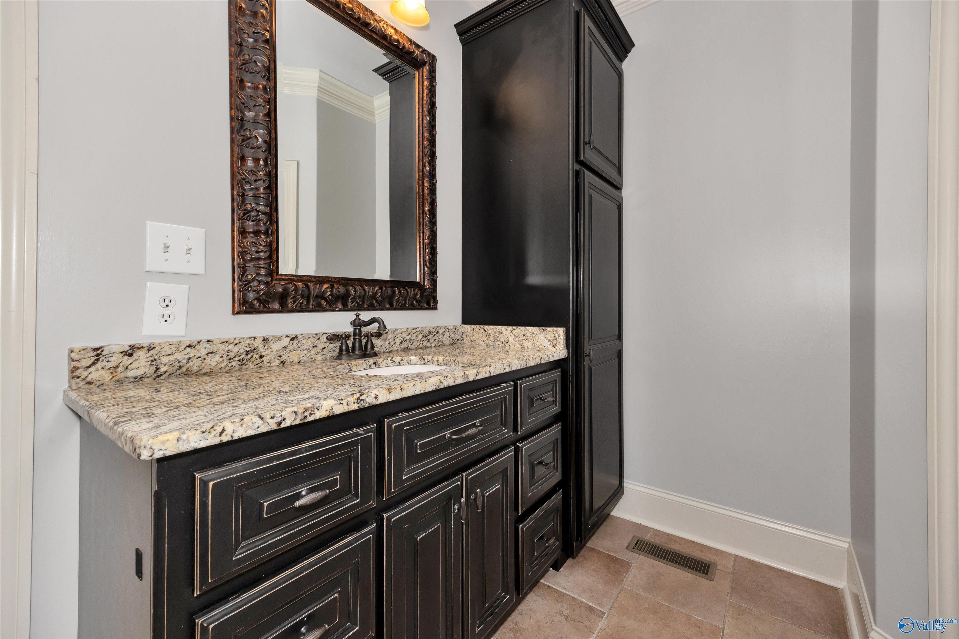 16335 Travertine Drive, Athens, Alabama image 35
