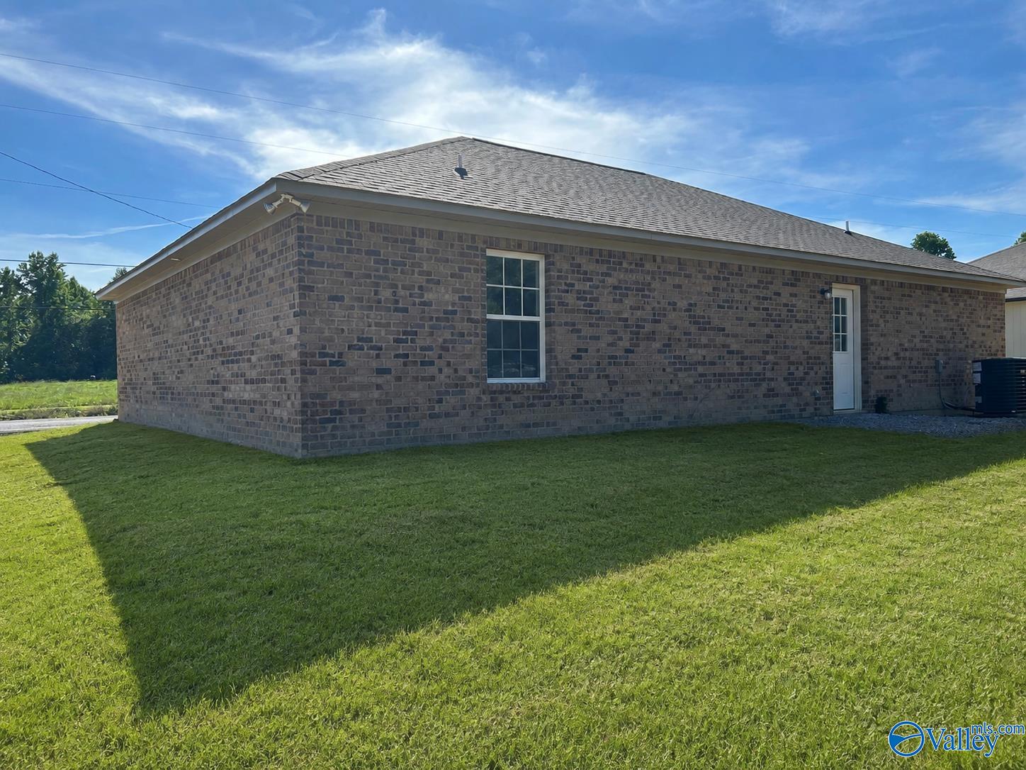 900 County Road 1459