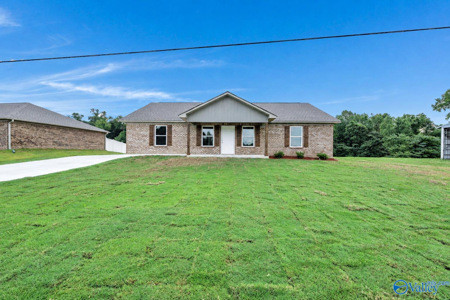 900 County Road 1459