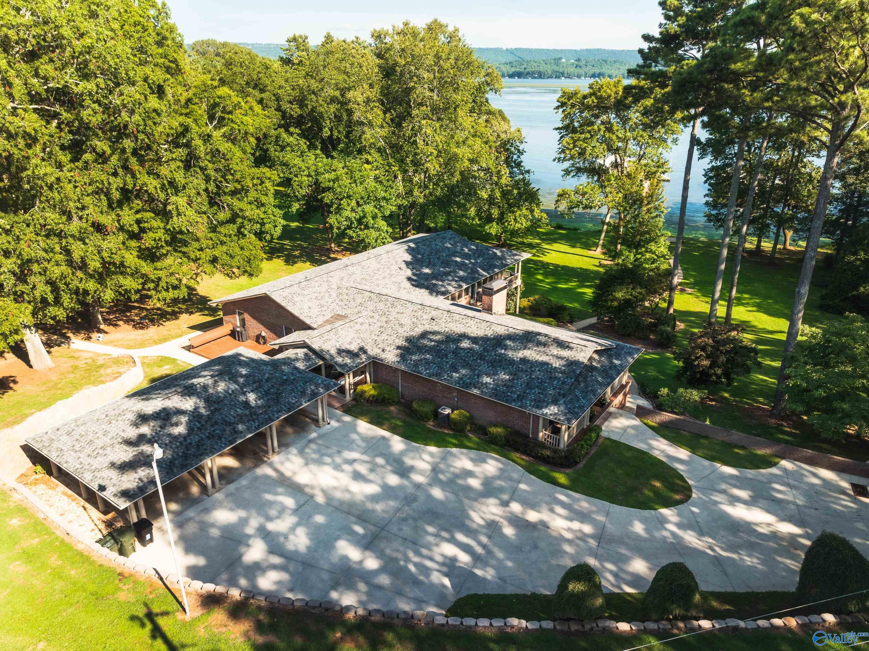 1840 Skyline Shores Drive, Scottsboro, Alabama image 5