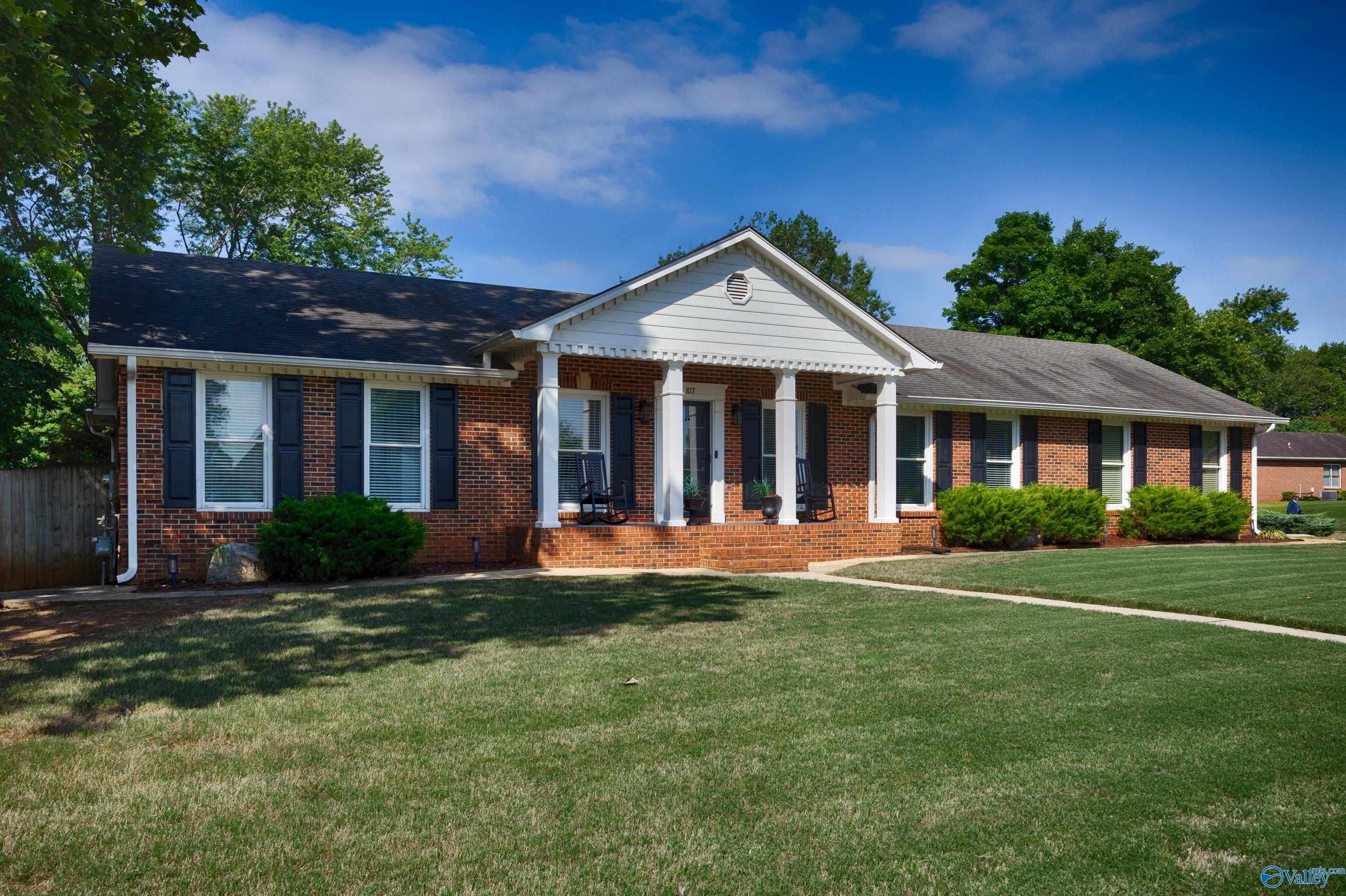 107 Yorkshire Drive