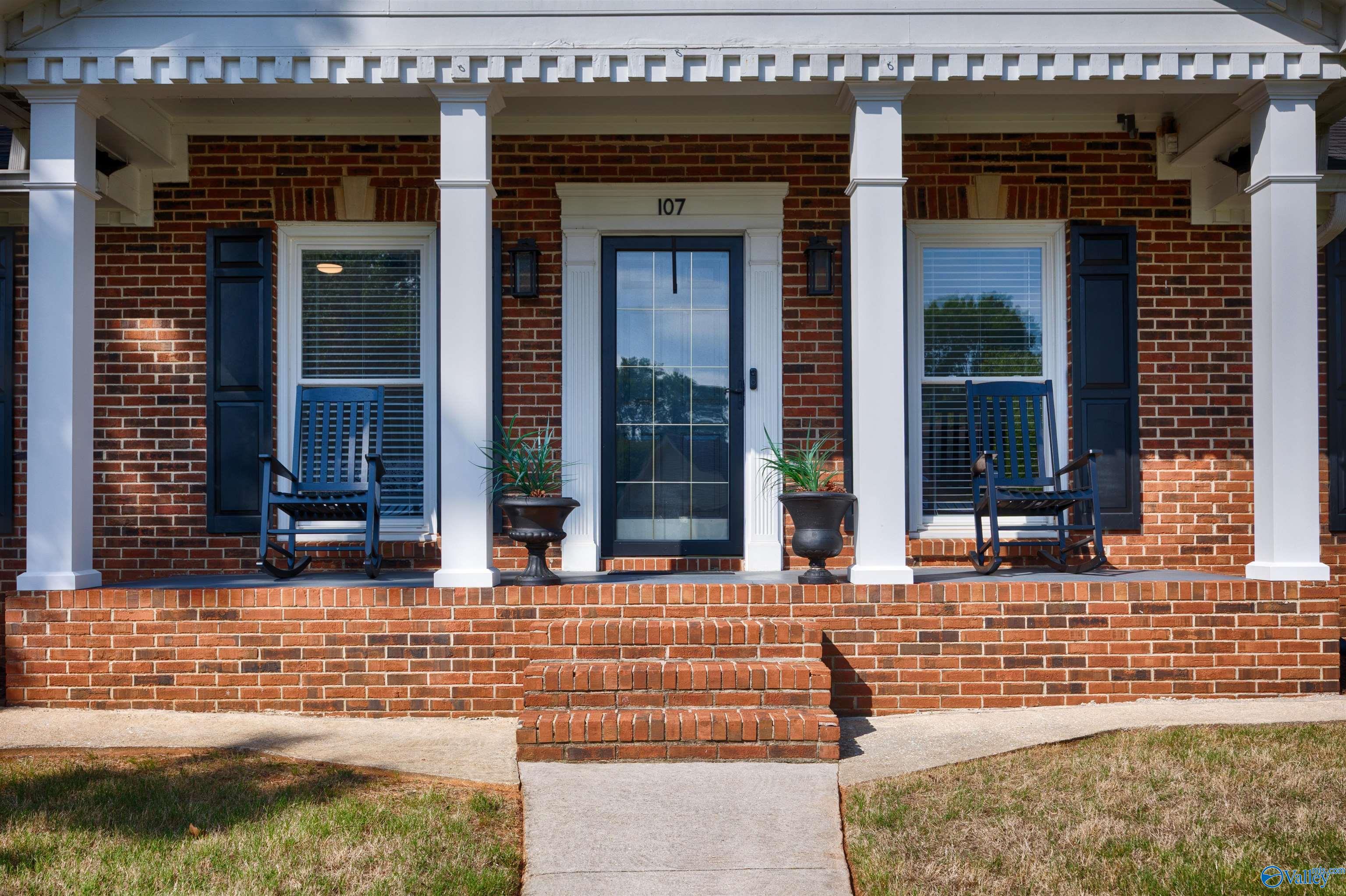 107 Yorkshire Drive