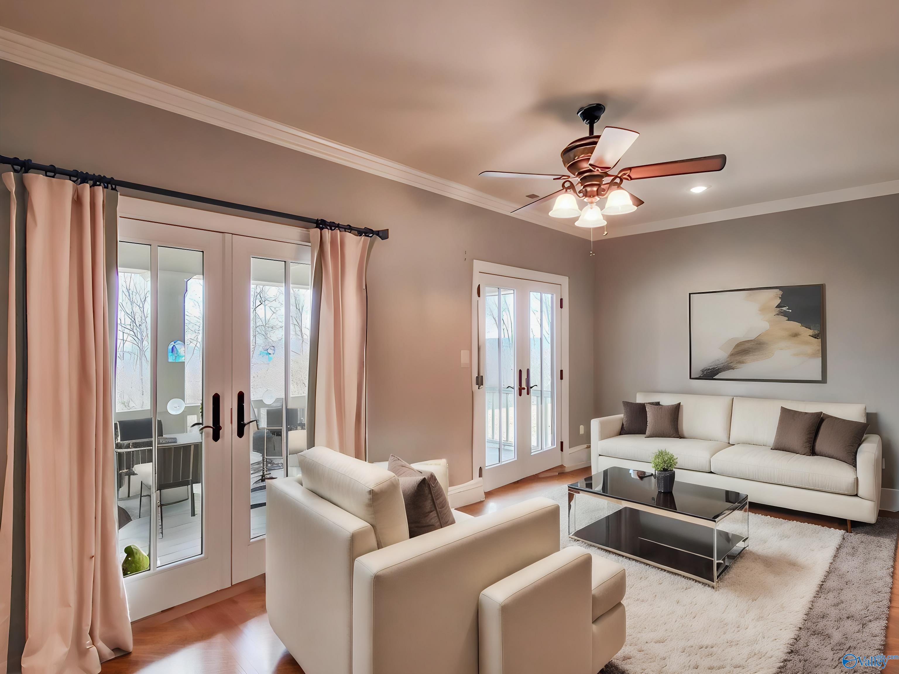 Huntsville, Alabama 35802, United States, 4 Bedrooms Bedrooms, ,4 BathroomsBathrooms,Residential,Active,67581