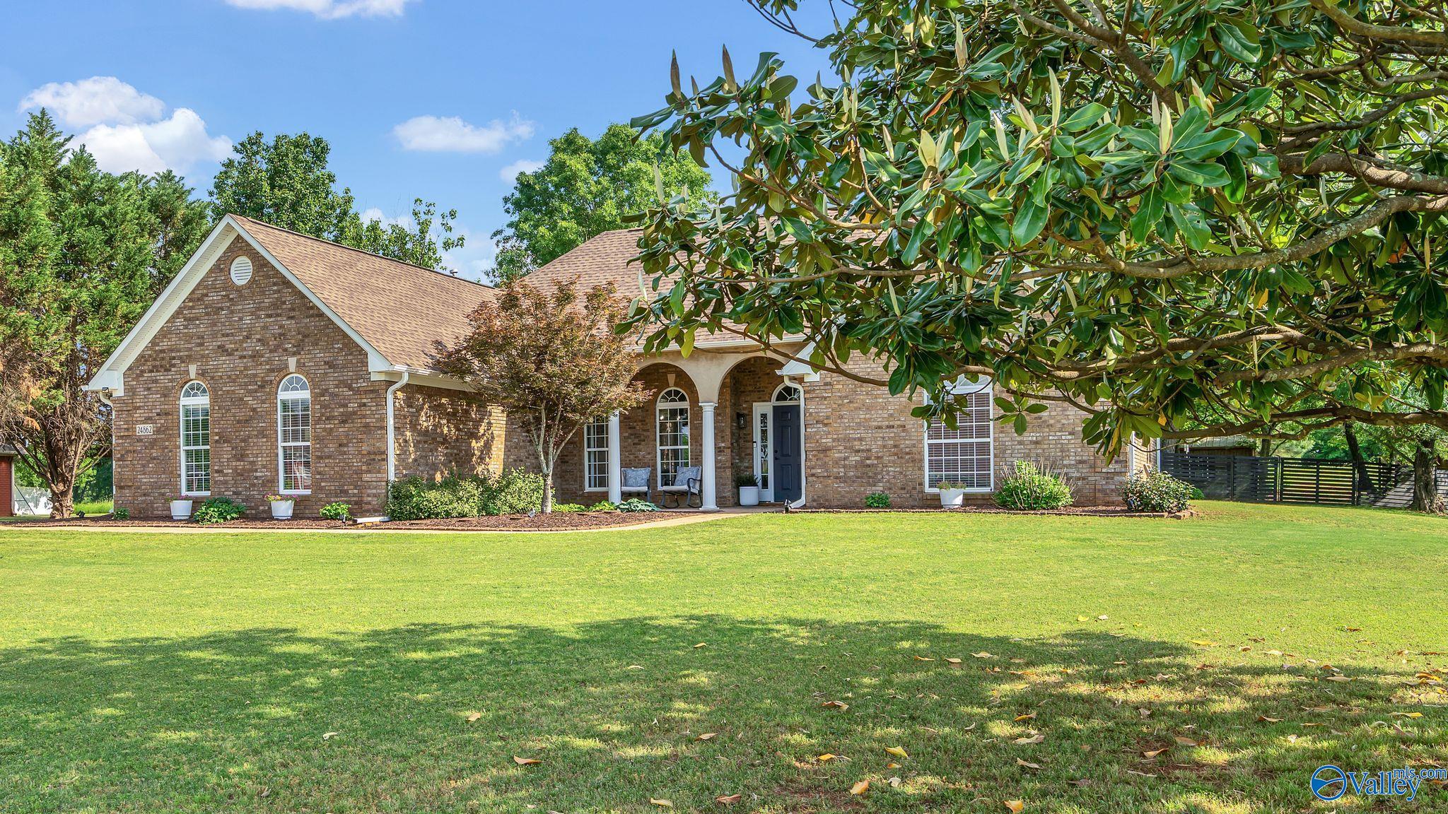 24862 Southern Heritage Lane, Athens, Alabama image 2