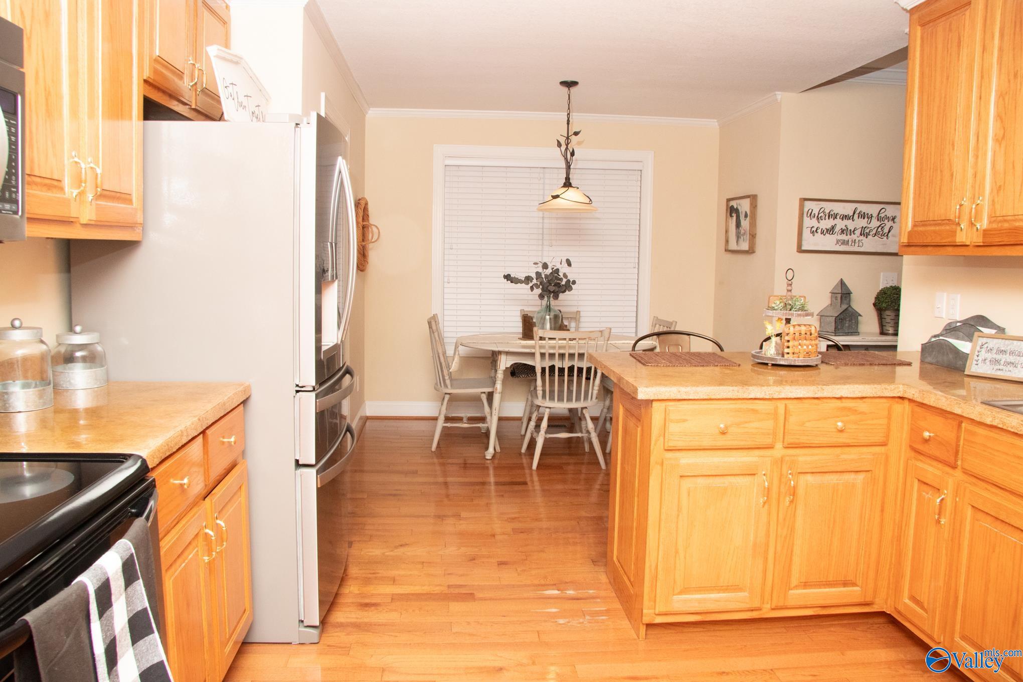 402 Old Glory Lane, Albertville, Alabama image 21