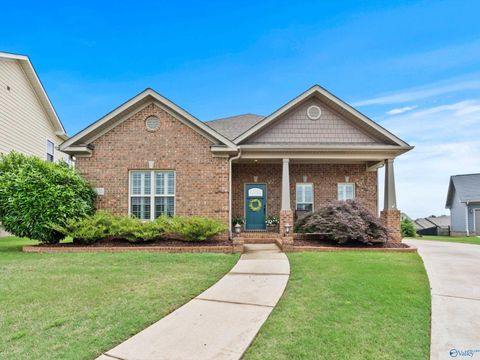 1105 Front Porch Circle Huntsville AL 35806