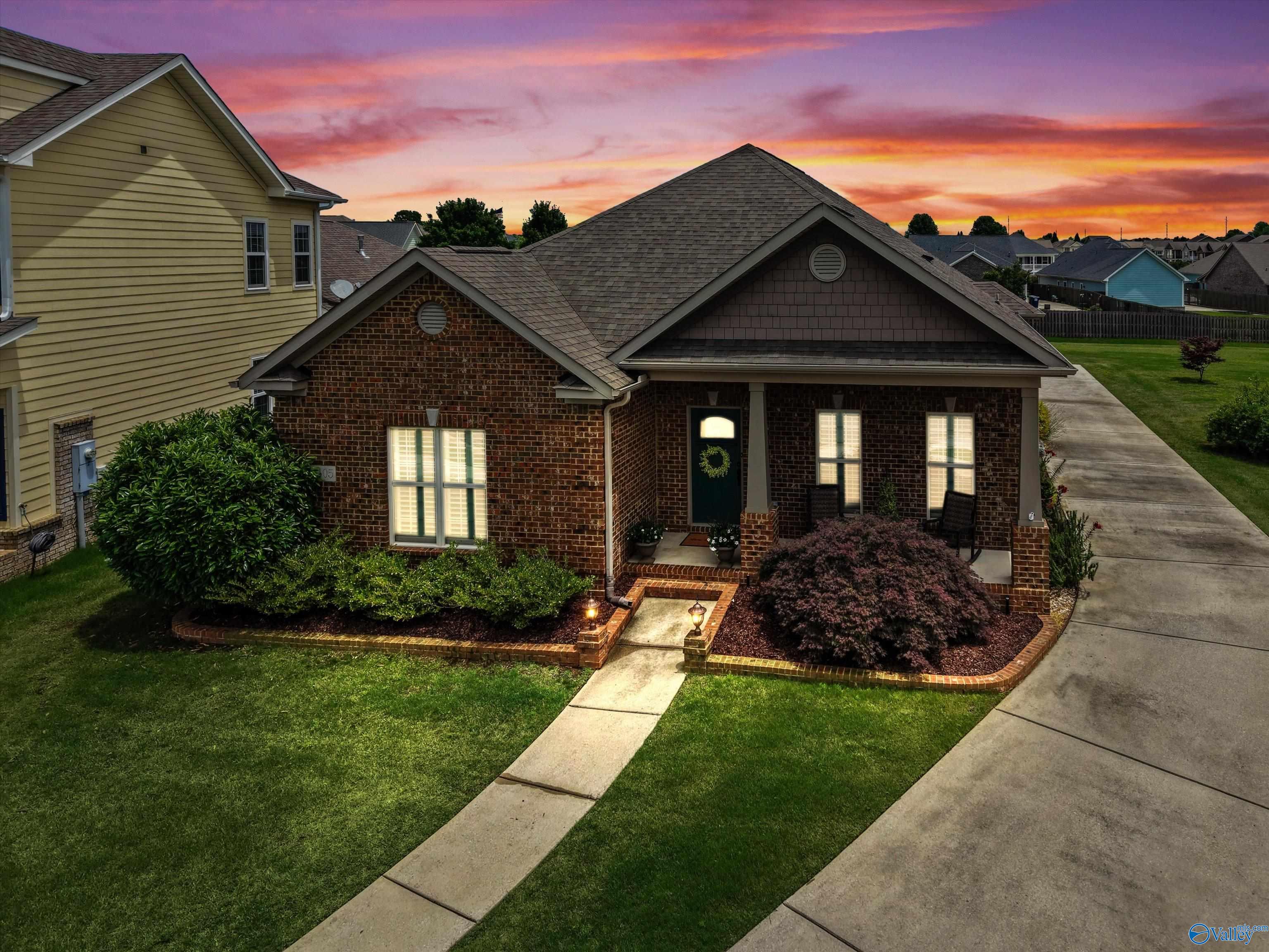 1105 Front Porch Circle