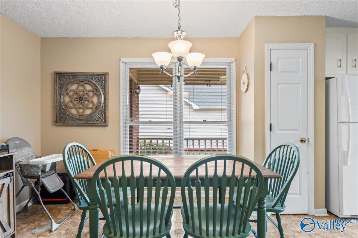 150 Hollington Drive, Huntsville, Alabama image 7