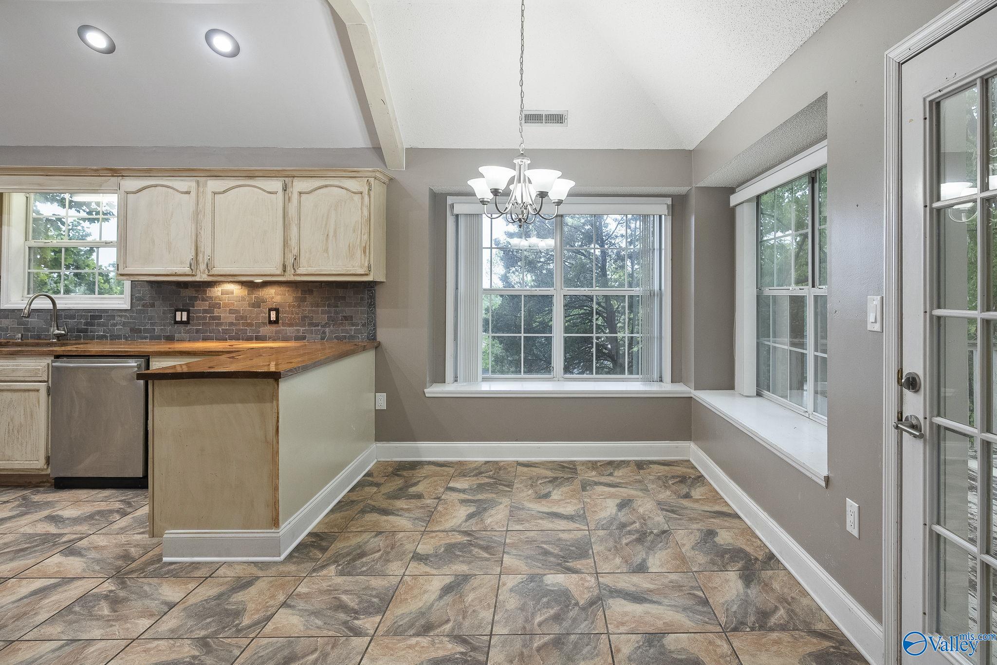 111 Sunset Trail, Madison, Alabama image 11