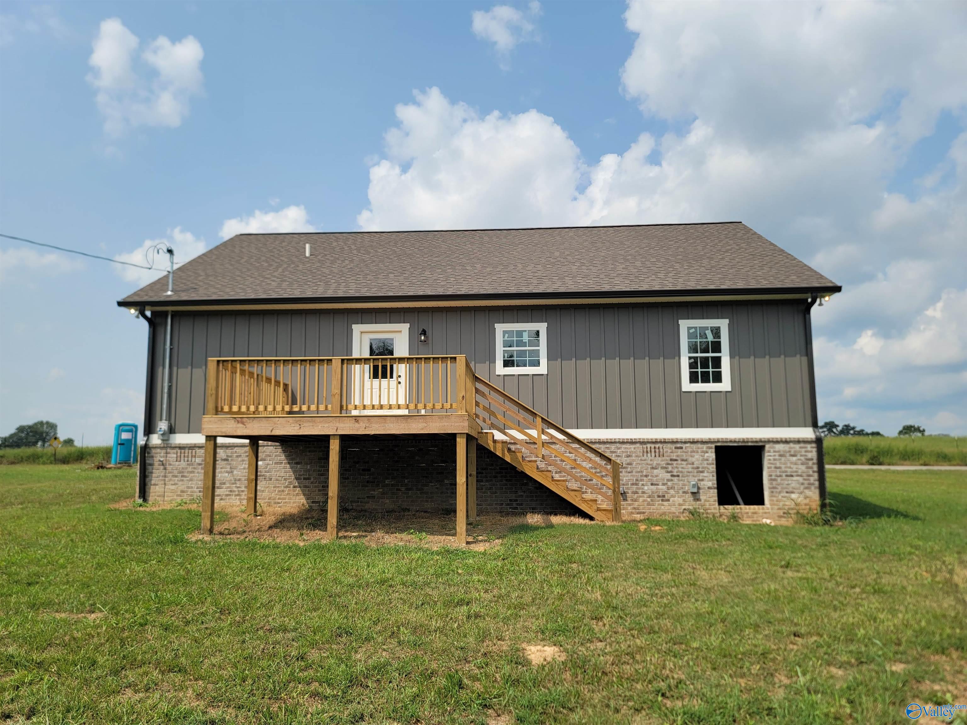 124 Welcome Road