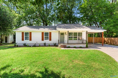 Homes For Rent - 12002 Country Lane Drive<br/> Madison County, Huntsville, AL 35803