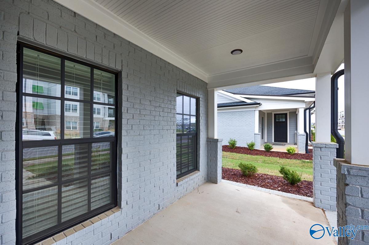 387 Hay Rake Drive, Madison, Alabama image 3