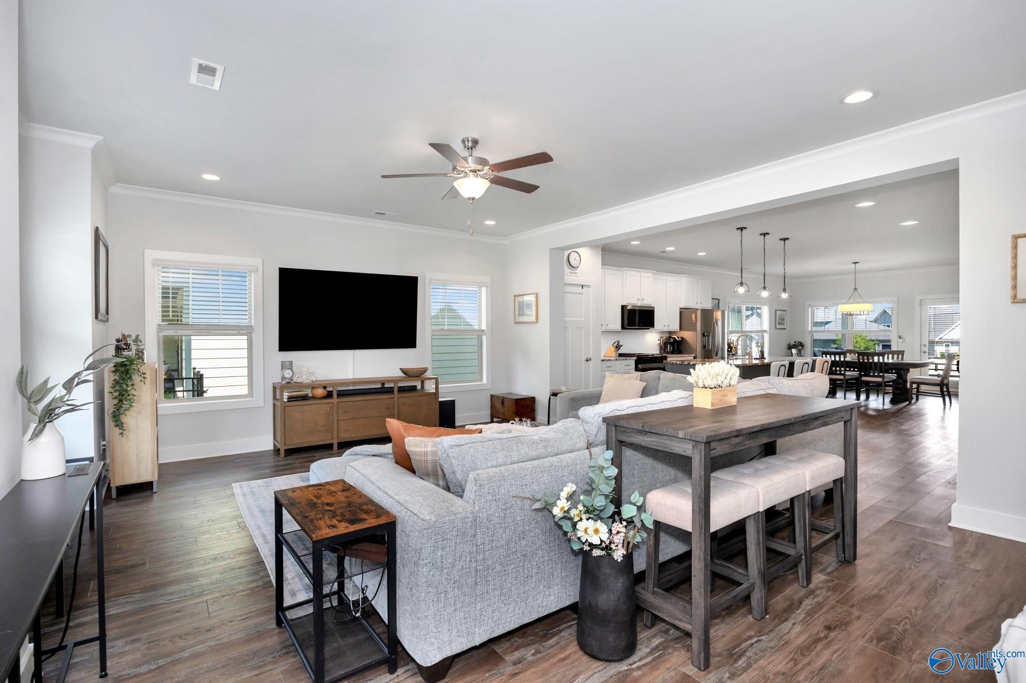 1514 Trek Street