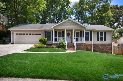 Homes For Sale - 16016 Deaton Drive<br/> Huntsville, AL 35803