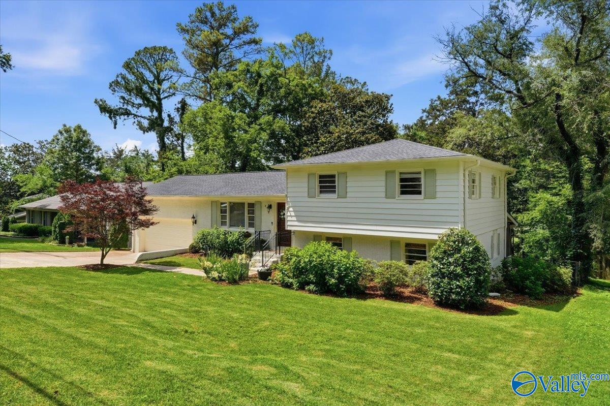 2806 Briarwood Drive SE
